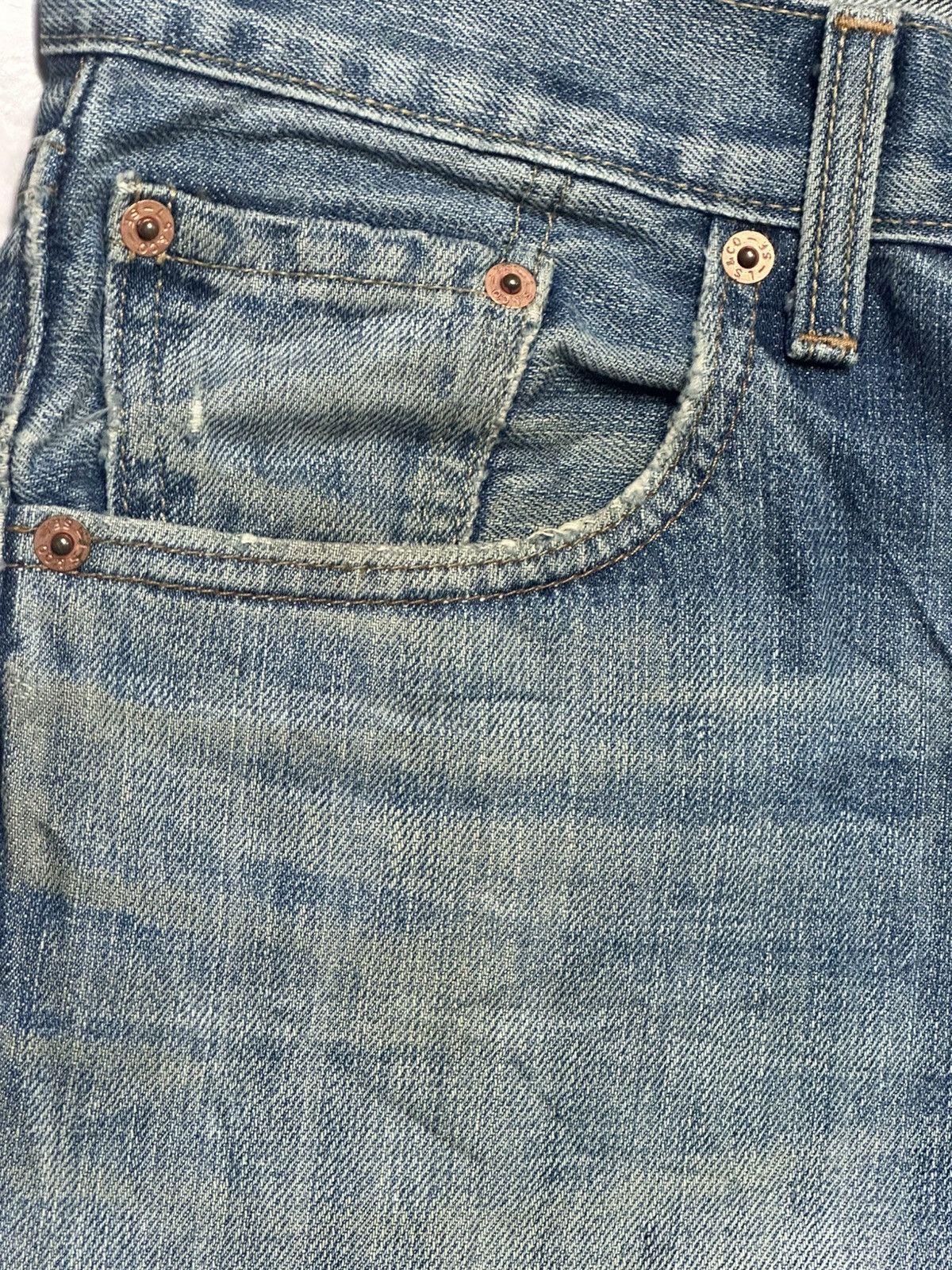 Levi's Vintage Levi’s 502 Regular Fit Denim Jeans Light BlueWash Size US 32 / EU 48 - 5 Thumbnail