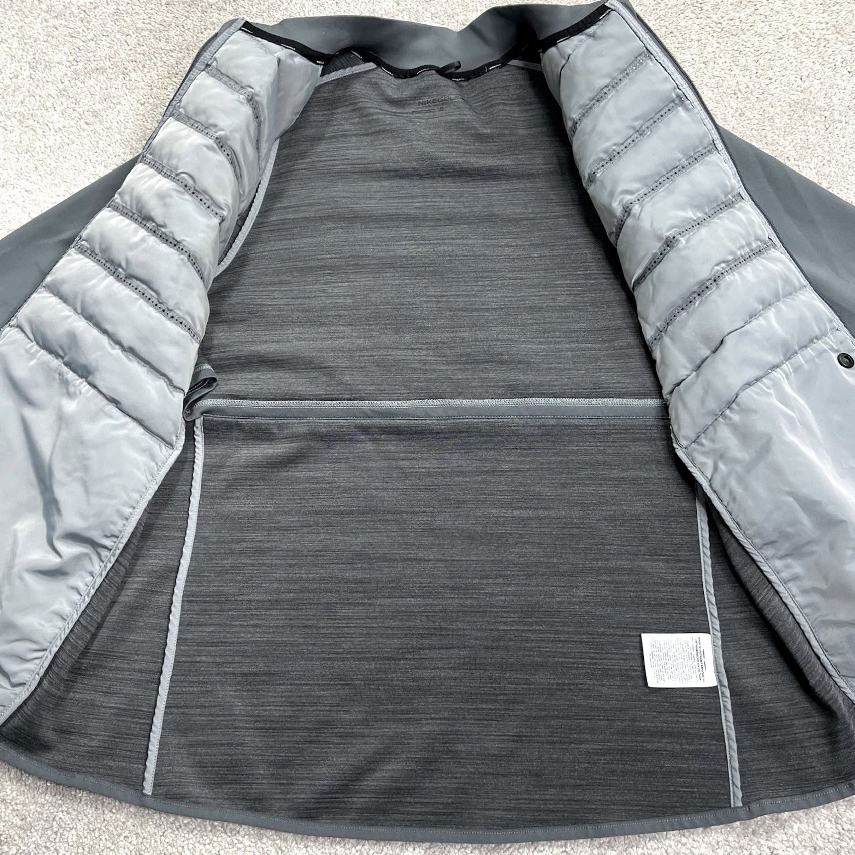 Nike VINTAGE Nike Golf Jacket Mens XL Gray Aeroloft Sports Performance Insulated Activewear Size US XL / EU 56 / 4 - 6 Thumbnail