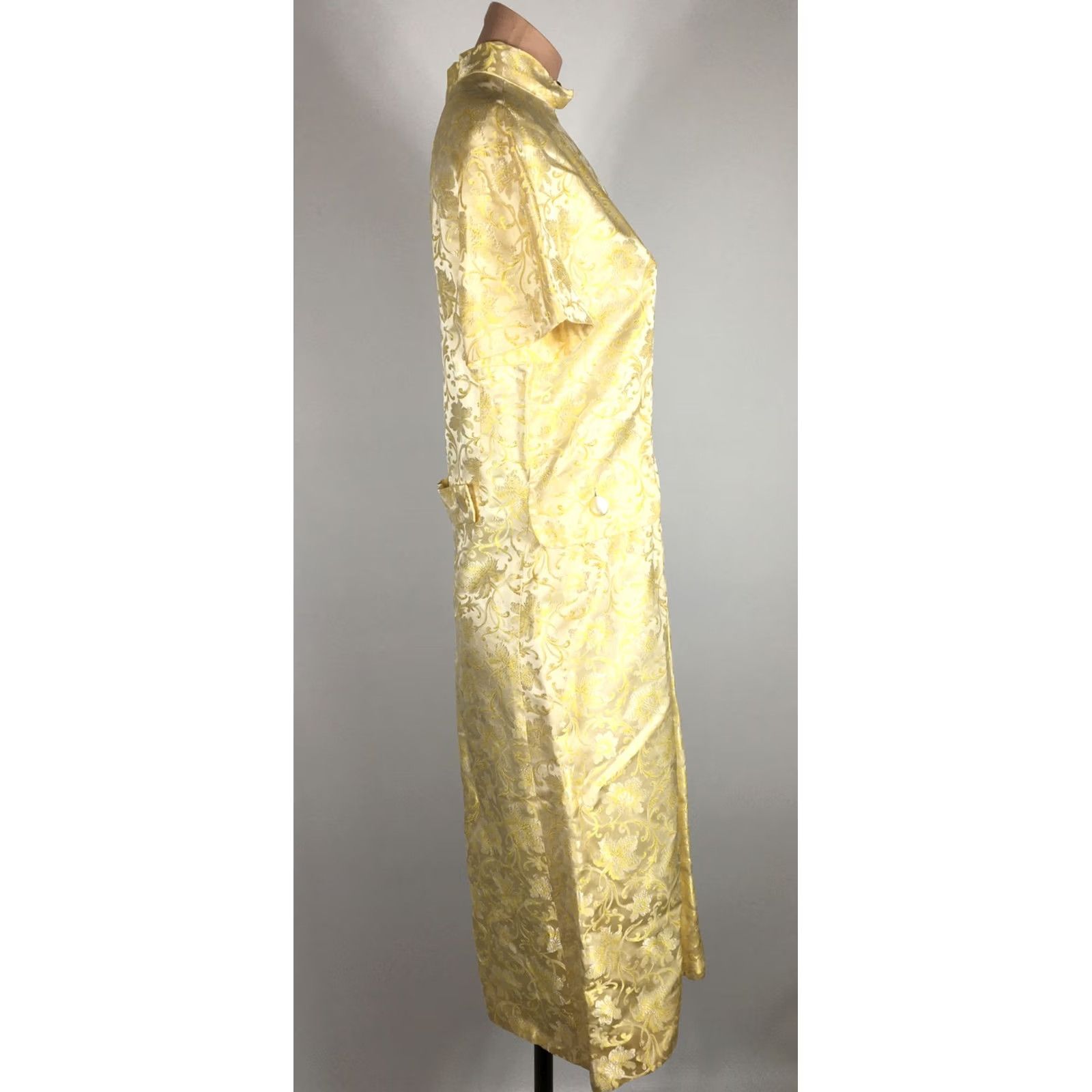 Etro VINTAGE 60s Gold Floral Brocade Formal Evening Dress Mock Neck S/M Button Retro Cotillion Formals Sheath Womens Size S / US 4 / IT 40 - 5 Thumbnail