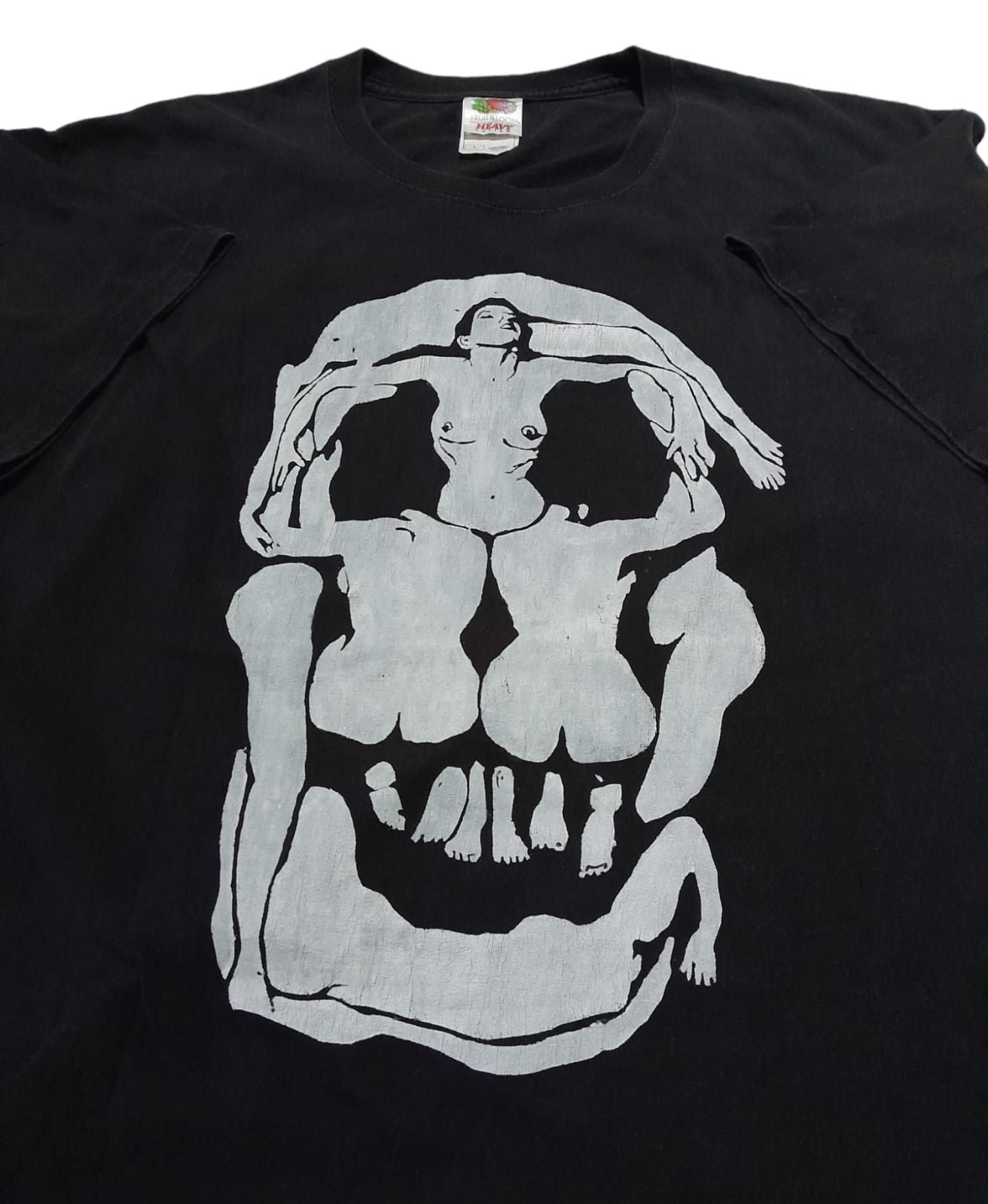 90s ビンテージ Salvador Dali nude skull Tシャツ 90s ビンテージ Salvador Dali nude skull Tシャツ