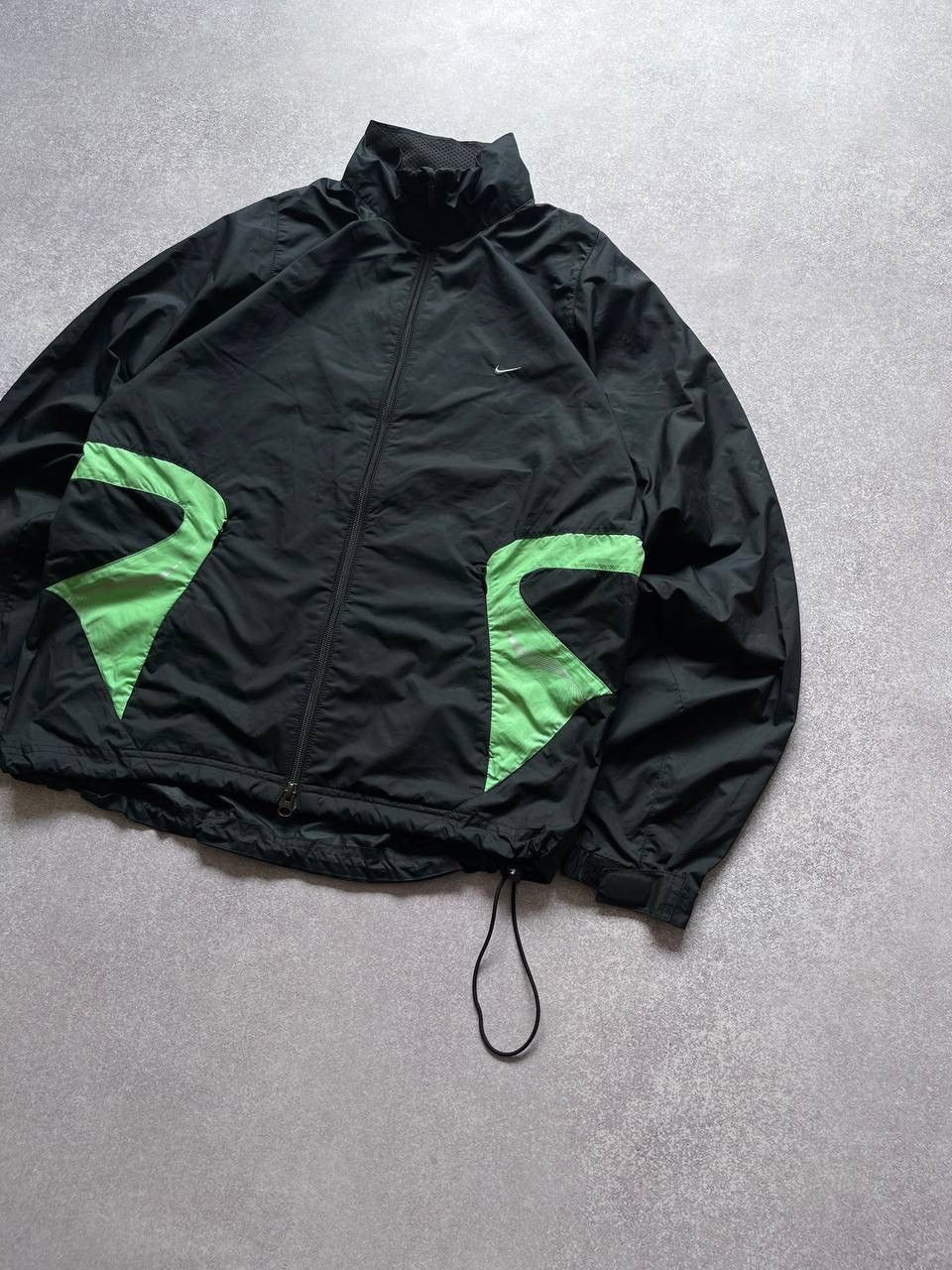 Nike Vintage Nike Swoosh Nylon Olympic Jacket Y2K L Size US L / EU 52-54 / 3 - 2 Thumbnail