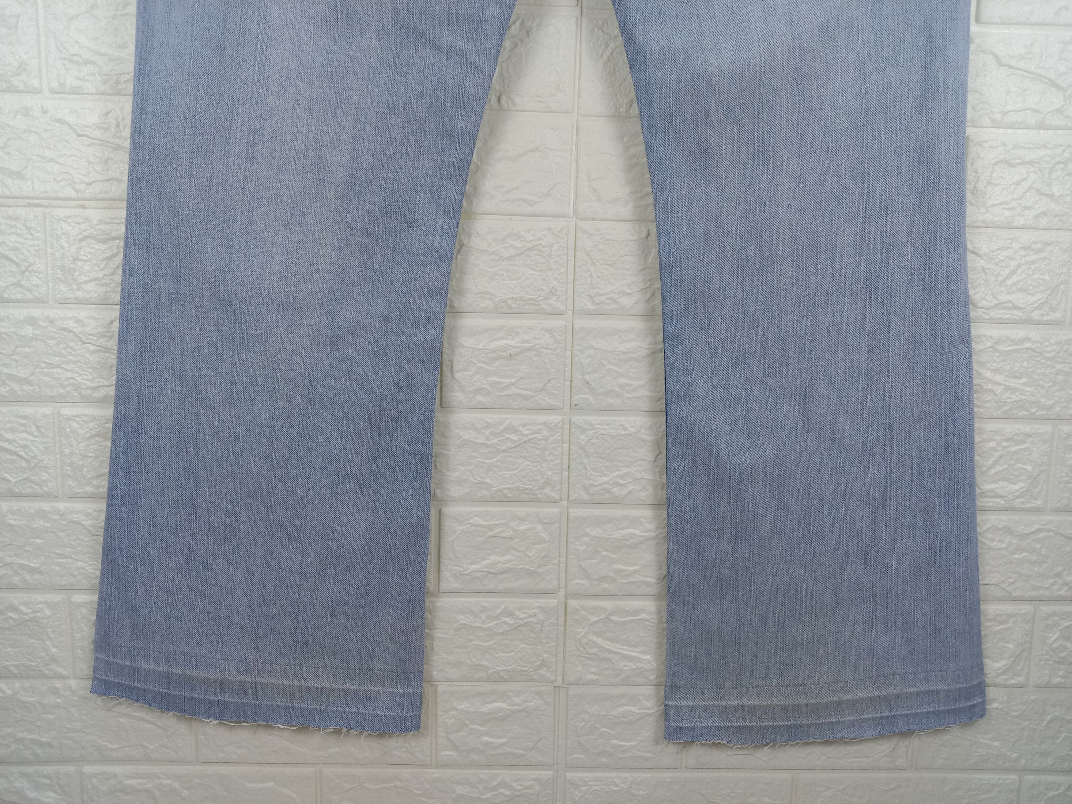 Levi's Vintage Levi's 527 Flare Jeans Light Wash Denim Size US 36 / EU 52 - 8 Thumbnail