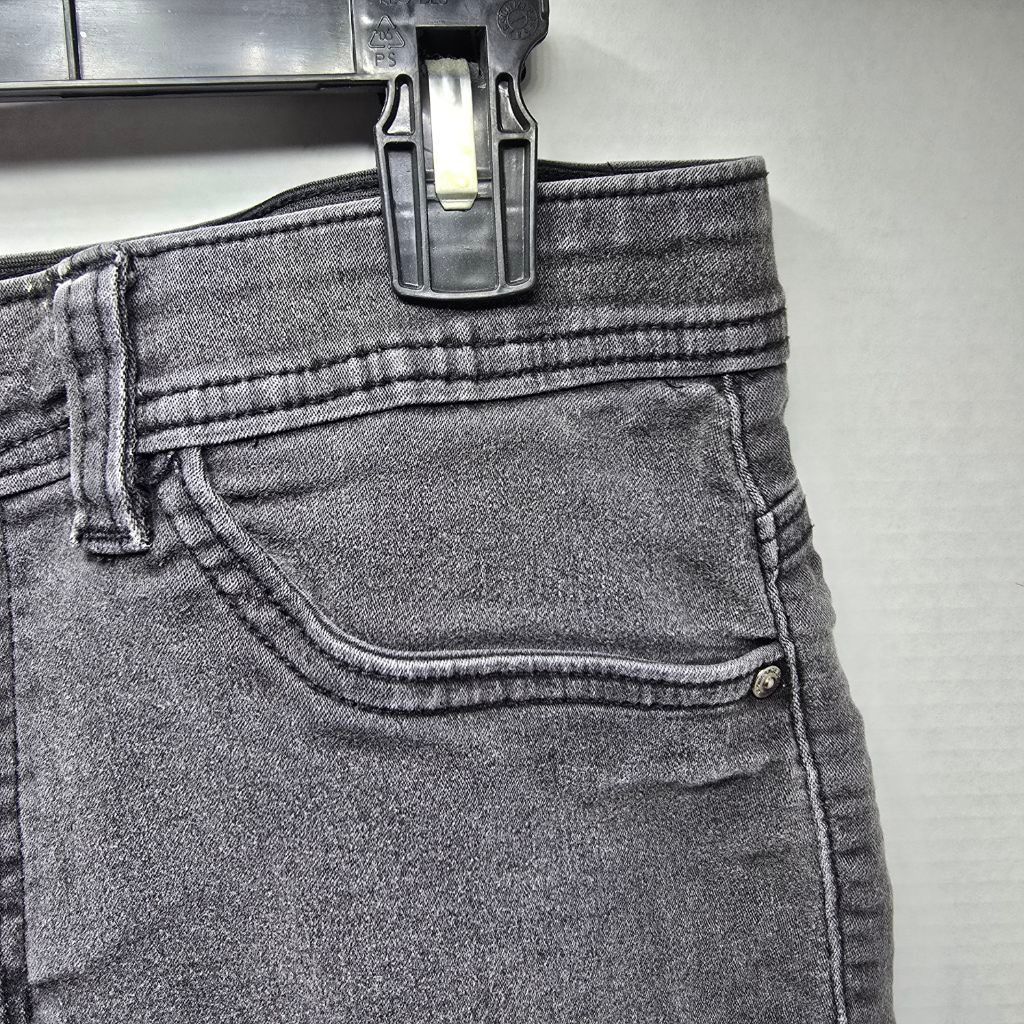 Palm Angels Women's Angels Gray 360 Sculpt Bermuda Shorts Size 10 Size 32" / US 10 / IT 46 - 6 Thumbnail