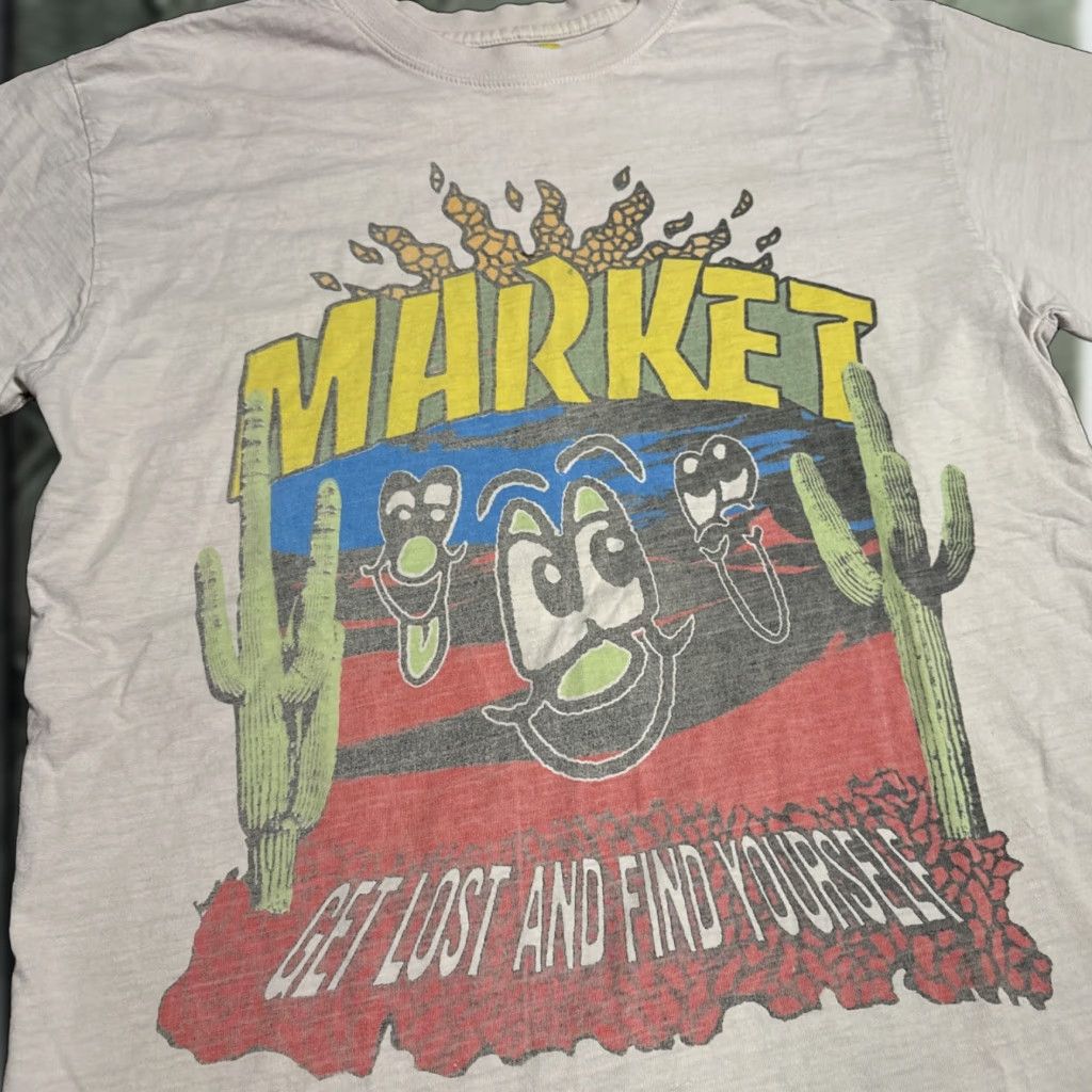 Vintage Chinatown Market Get Lost And Find Yourself White T-Shirt Medium Unisex Adults M Shirt White 90s? Size US M / EU 48-50 / 2 - 1 Thumbnail