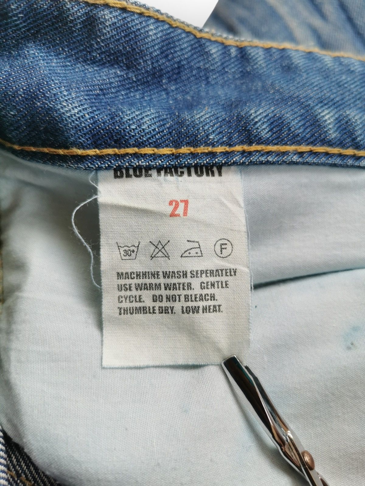Vintage Blue Factory Washed Blue Distressed Denim Jeans Size US 30 / EU 46 - 8 Thumbnail