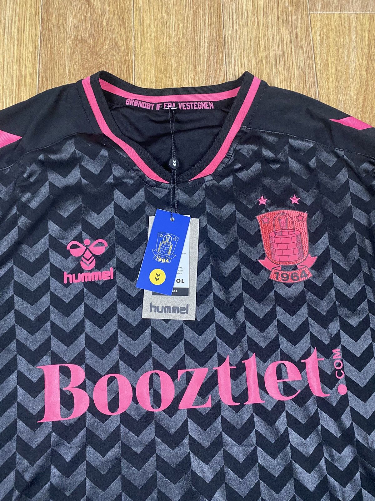 Hummel Brondby Denmark GK Long Sleeve Football Jersey 2022 2023 Size US XL / EU 56 / 4 - 2 Thumbnail