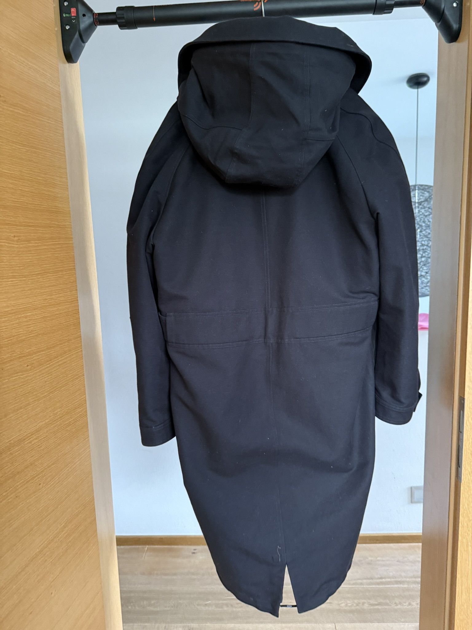 Valentino Valentino Garavani Shearling detailed parka Size US M / EU 48-50 / 2 - 18 Thumbnail