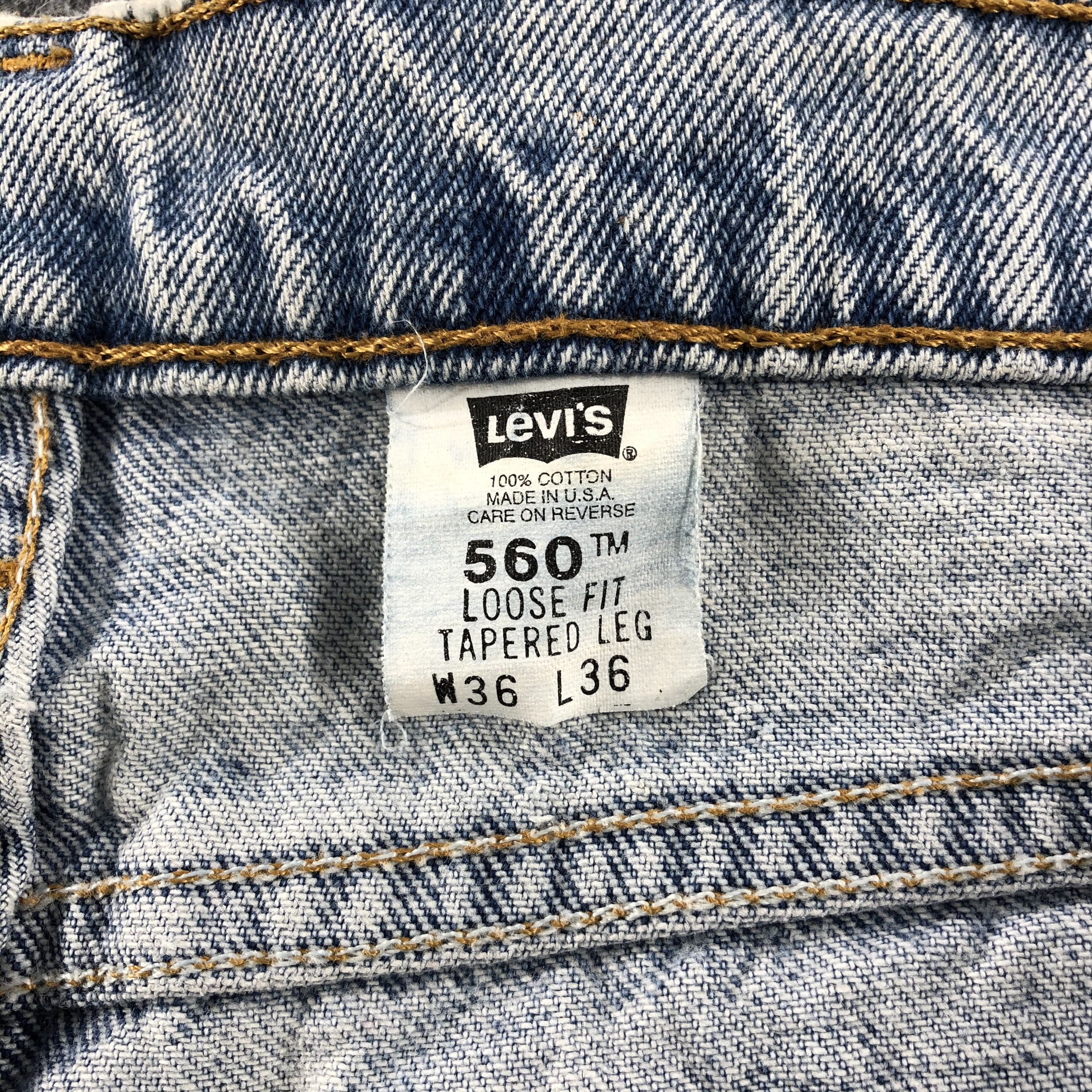 Levi's 90s Vintage Light Wash Levis 560 Jeans- J1351 Size US 35 - 10 Thumbnail