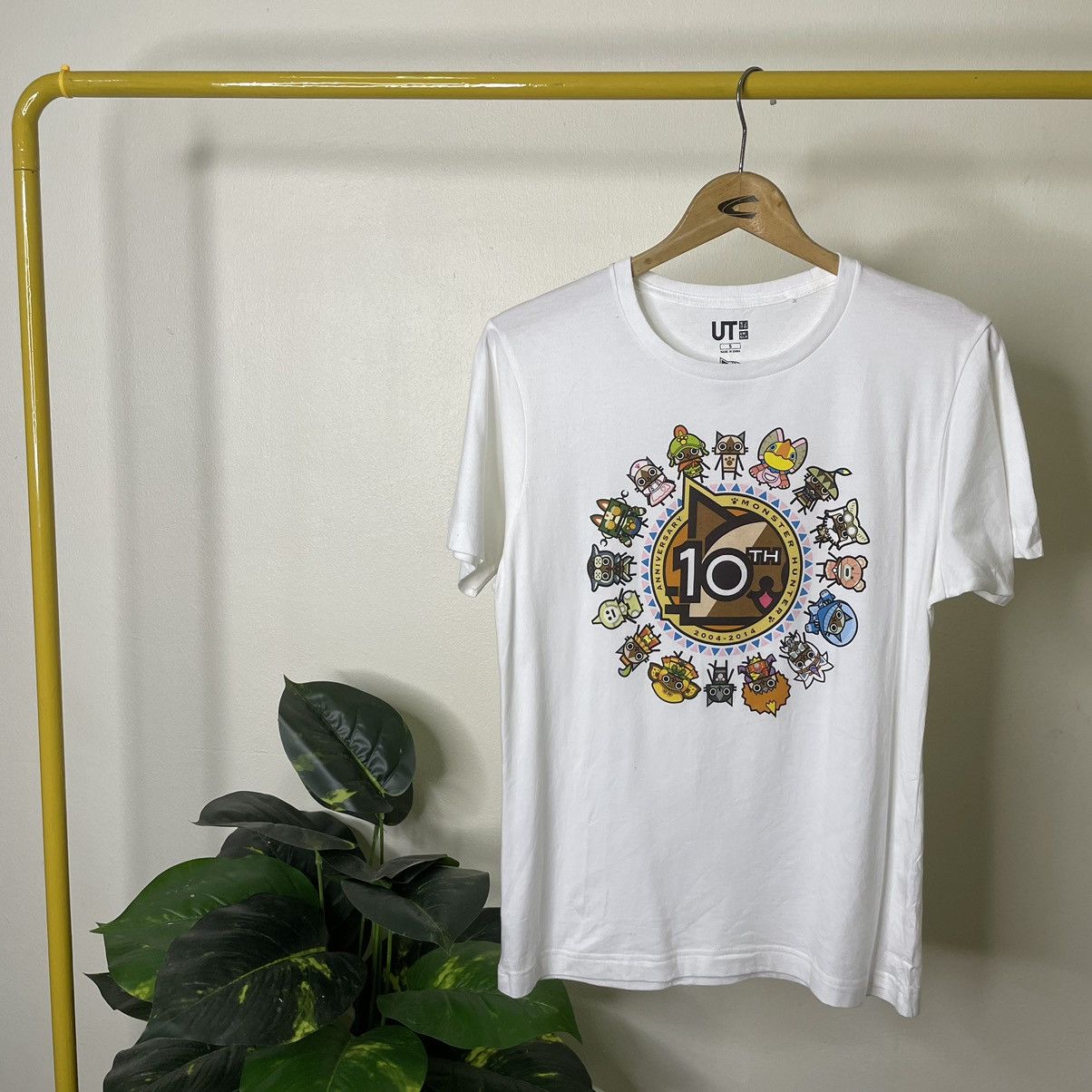 Nintendo × Playstation 2014 Nintendo Monster Hunter 4G 10th Anniversary Promo Tee Size US S / EU 44-46 / 1 - 1 Thumbnail