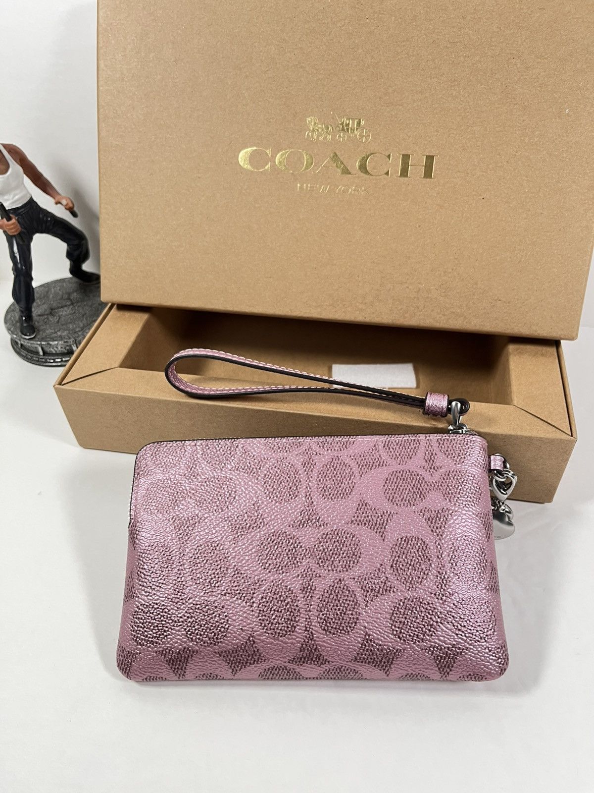 Coach NWT COACH Boxed Corner Zip Wristlet Sig Canvas Pink Rose Size ONE SIZE - 3 Thumbnail