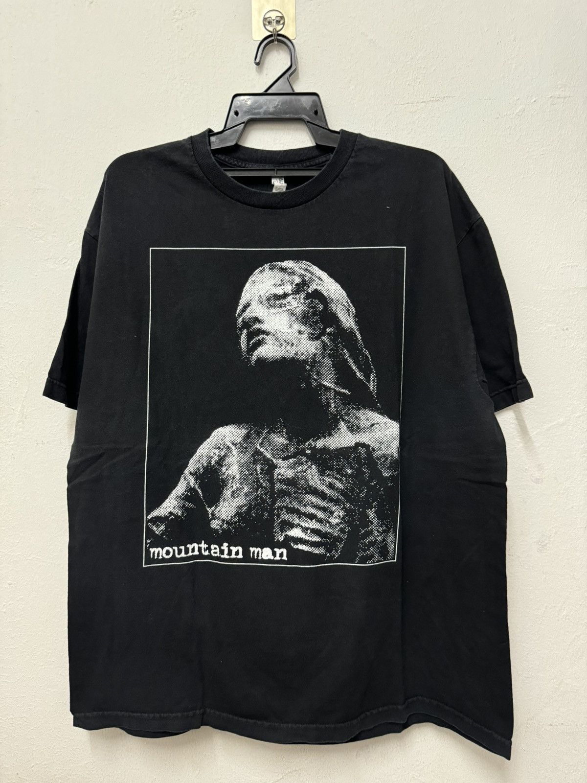 Vintage 00’s Mountain Man Band Tee