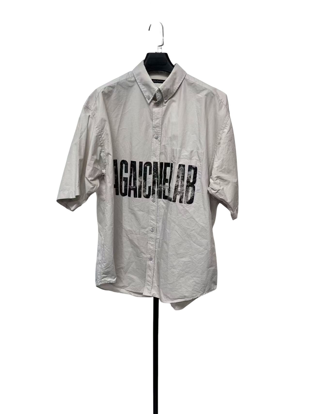 Balenciaga Balenciaga Graphic Logo Short Sleeve Shirt Size 38 Size US S / EU 44-46 / 1 - 1 Thumbnail