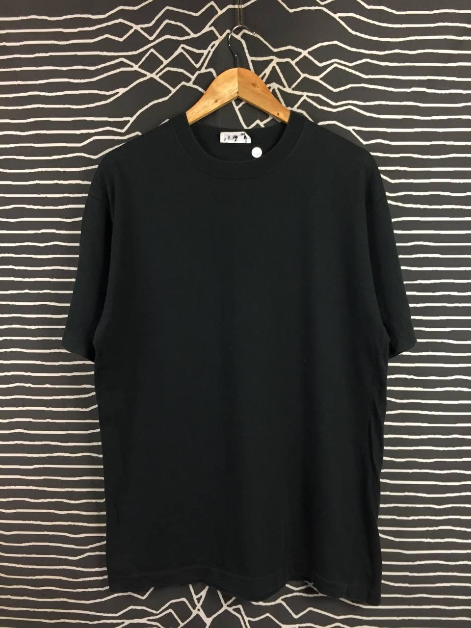 agnes b. Vtg Agnes b. Homme Paris Crewneck Plain Casual Tee Size US L / EU 52-54 / 3 - 1 Thumbnail