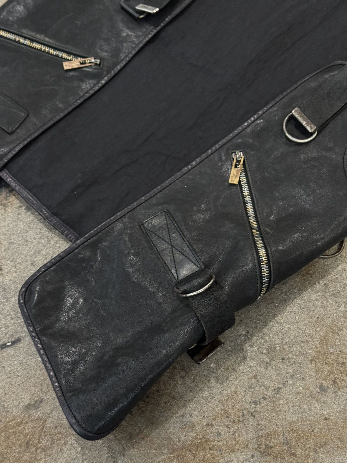 IERIB ‼️RARE‼️ Horse Leather “Parachute” Vest Bag from IERIB Size ONE SIZE - 4 Thumbnail