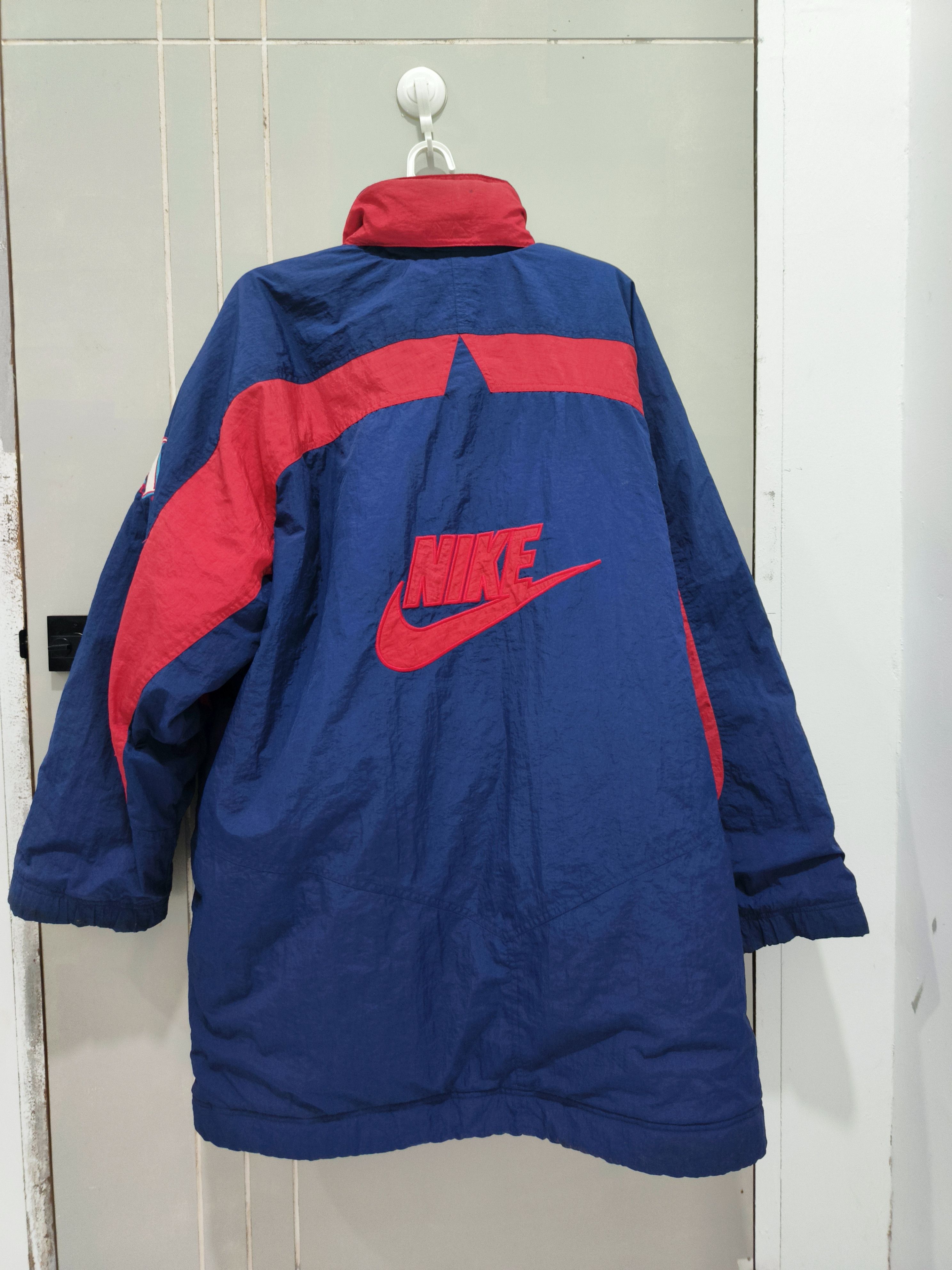 Nike Vintage Nike Premier Arsenal Long Parka Jacket XL Size US XL / EU 56 / 4 - 2 Thumbnail