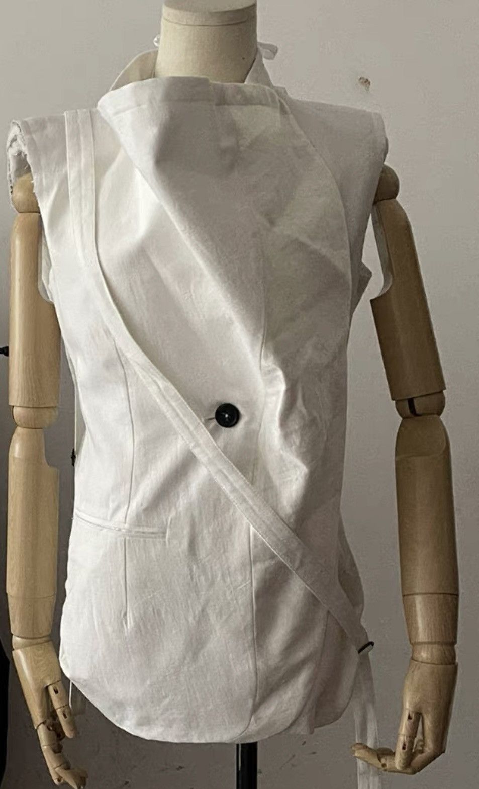 Ann Demeulemeester Ann Demeulemeester | Deconstructed Shoulder Strap Vest Size S / US 4 / IT 40 - 4 Thumbnail