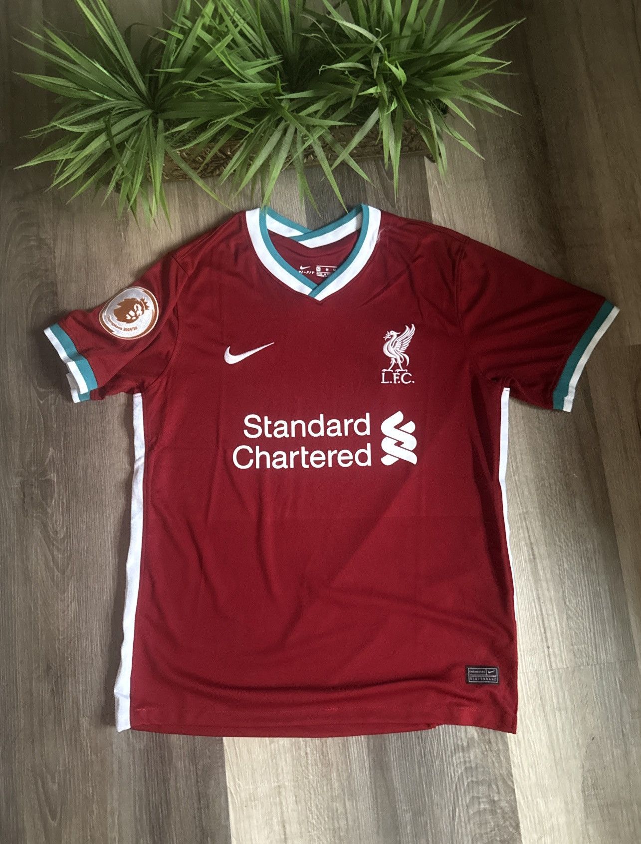Nike Liverpool 2020/21 Nike Home Red Soccer Jersey LVP Ftball Sht Size US M / EU 48-50 / 2 - 1 Thumbnail