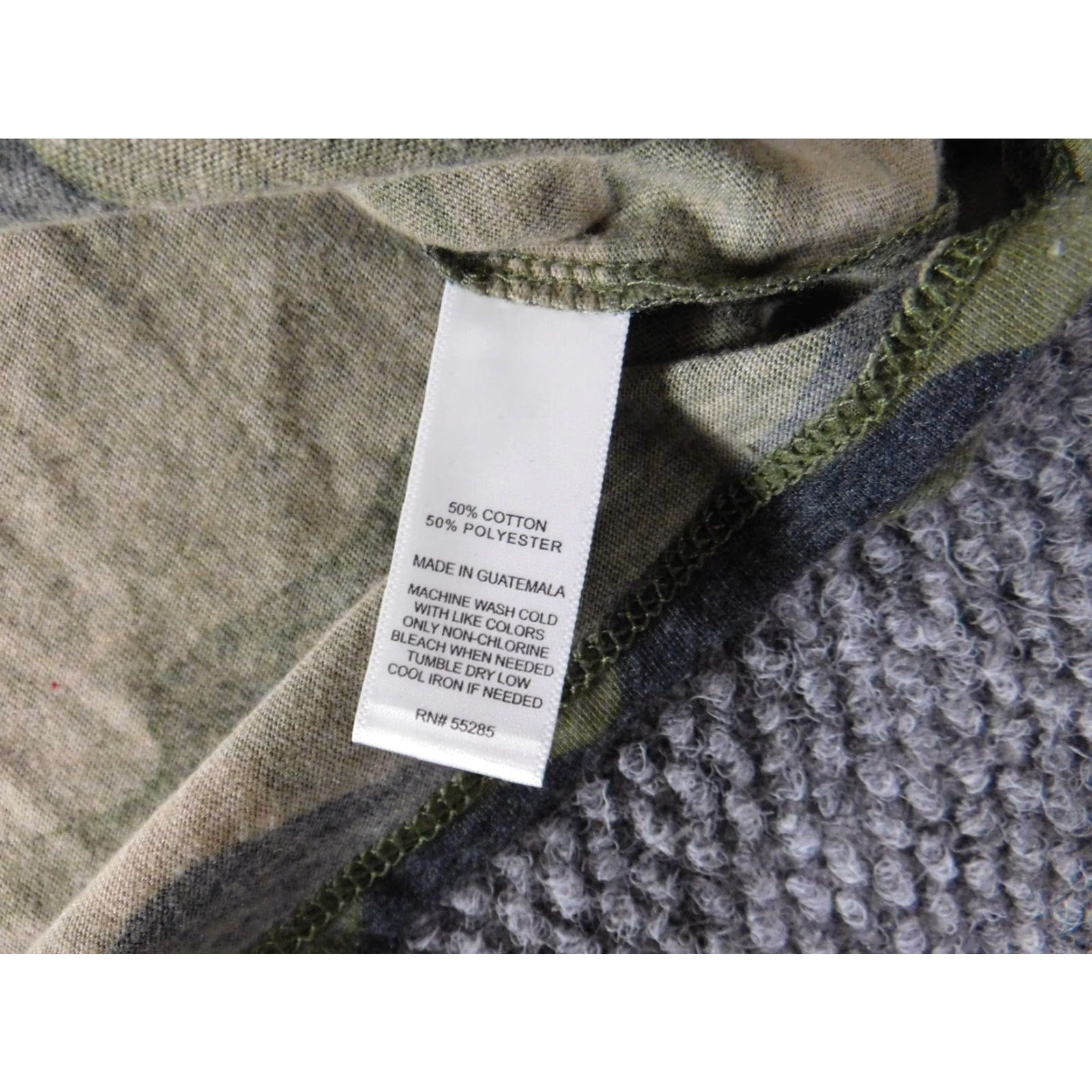 Express Express Womens Blouse XL Green Camouflage Long Sleeve Crew Neck Pullover Casual Shirt Size XL / US 12-14 / IT 48-50 - 7 Thumbnail