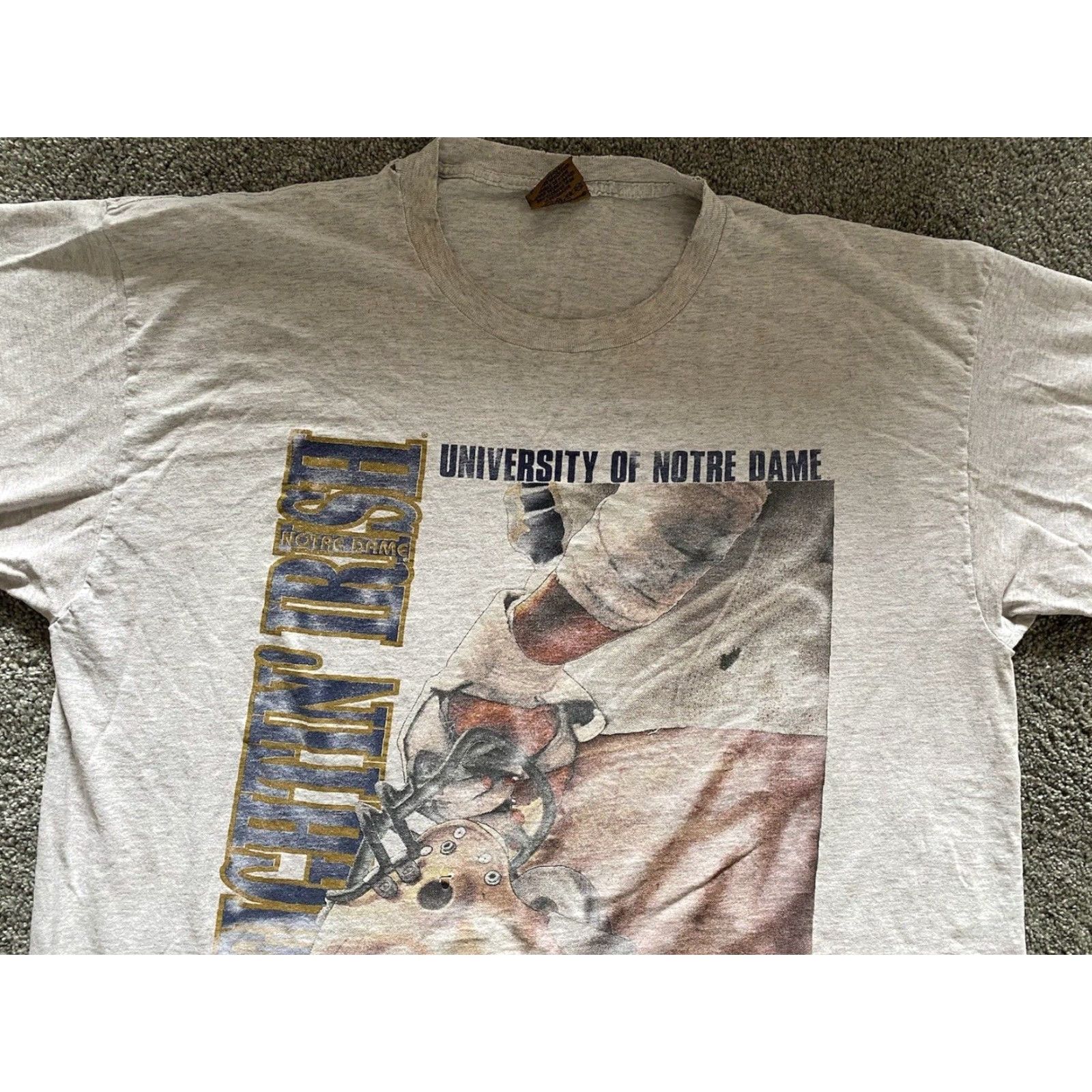 Nutmeg VINTAGE Nutmeg Mills T Shirt 2XL Men’s Norte Dame Fightin Irish Made In USA Gray Short Sleeve Mens USA 90s College Classic Sports Size US XXL / EU 58 / 5 - 3 Thumbnail