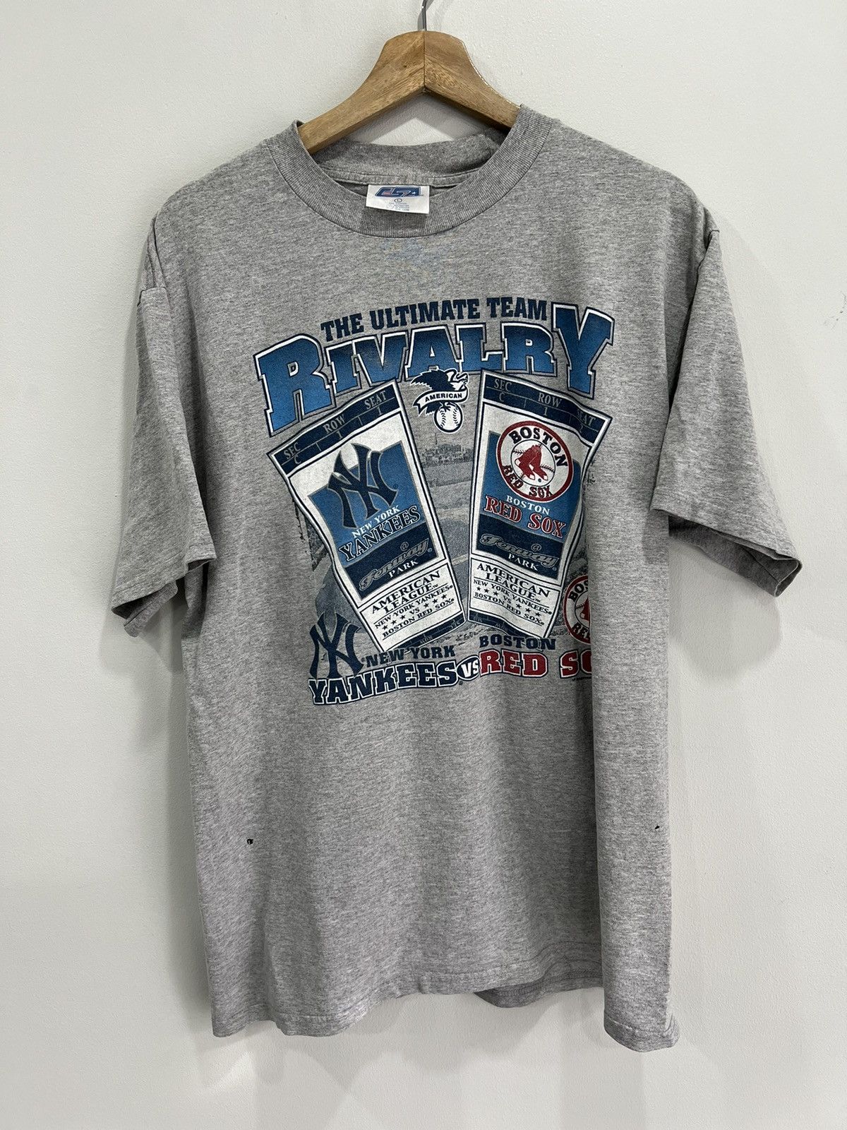 Yankees red sox shirt hotsell