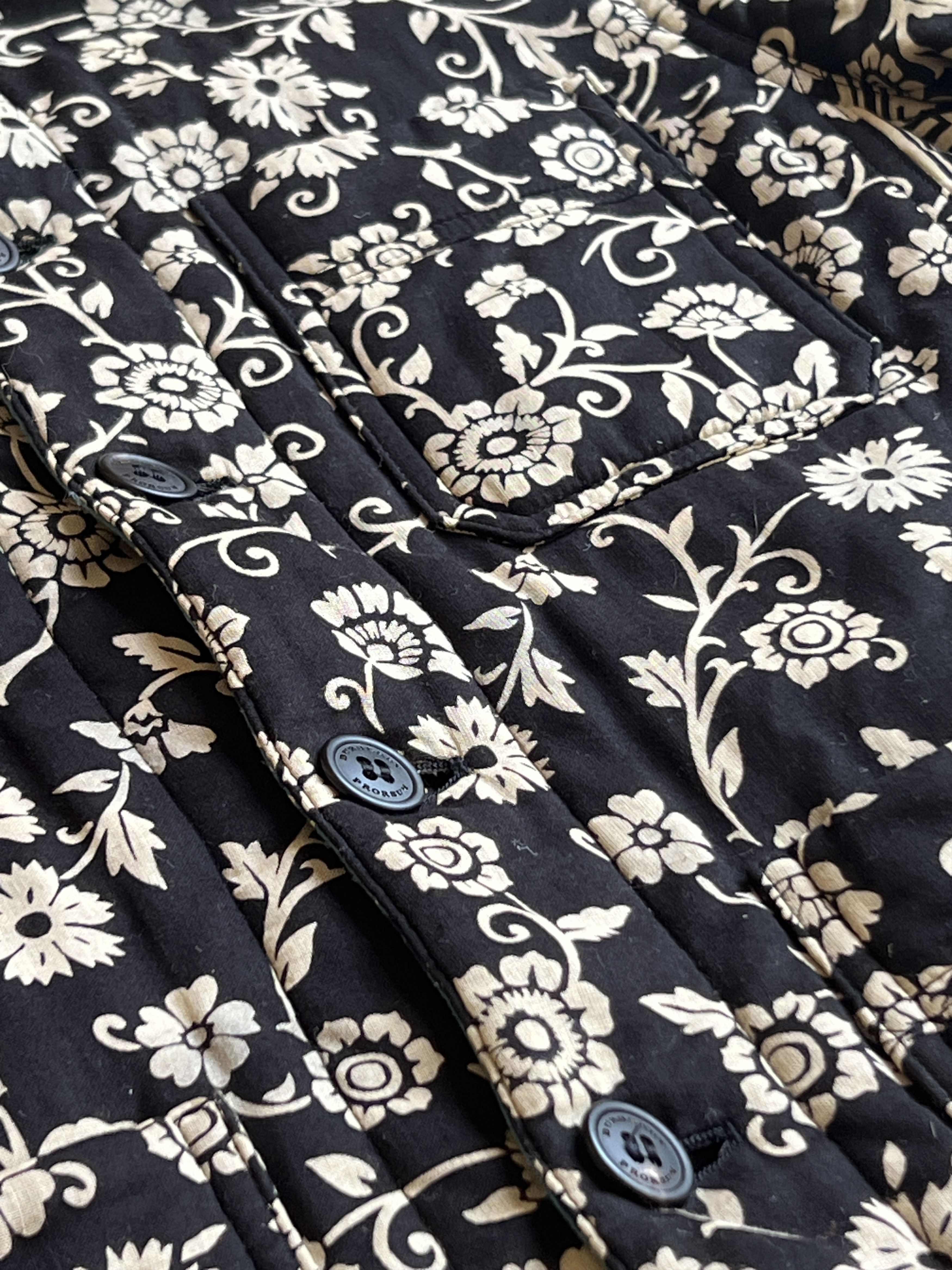 Burberry Prorsum Burberry Prorsum FW2015 Reversible Paisley/Bandana Jacket Size US S / EU 44-46 / 1 - 7 Thumbnail