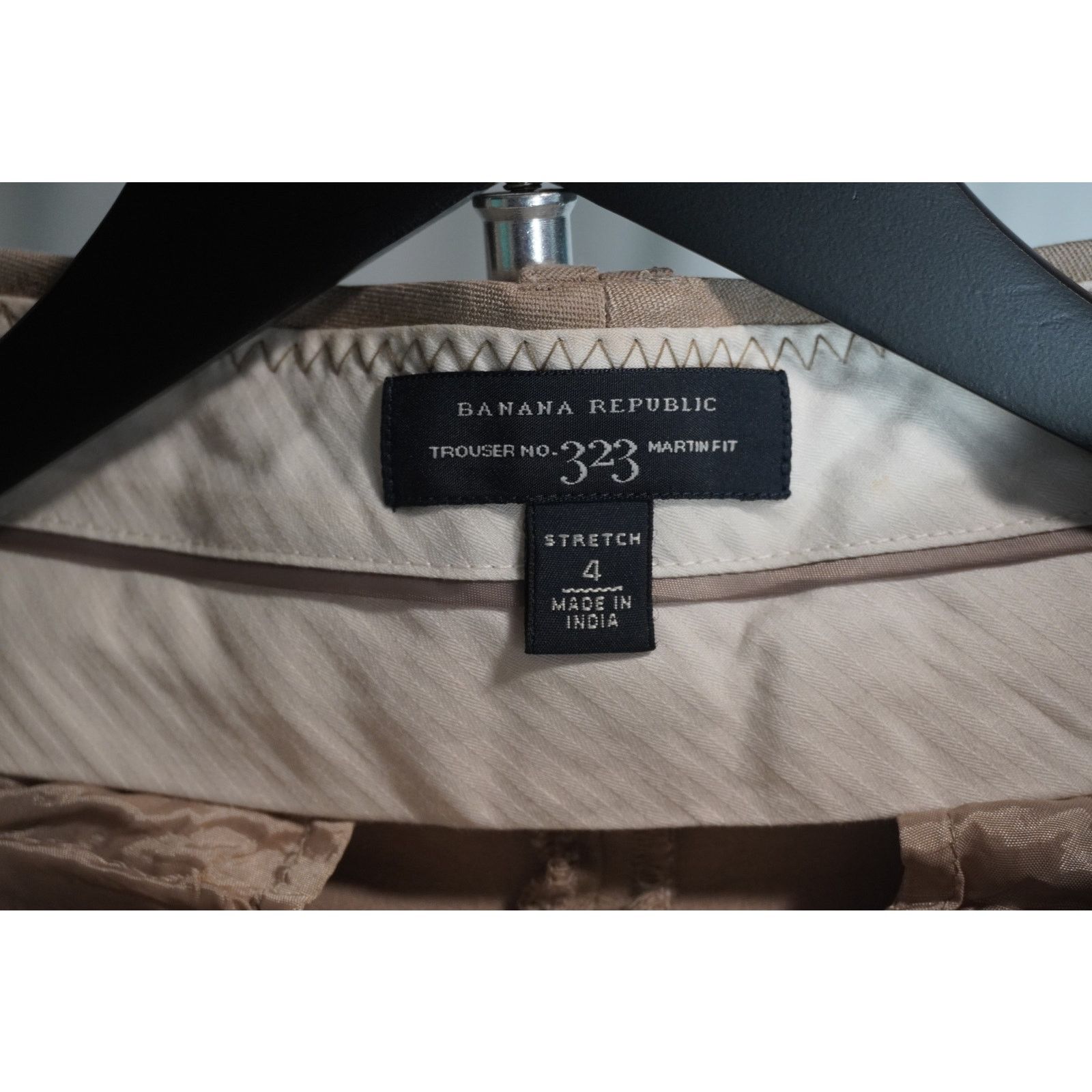Banana Republic Banana Republic Martin Fit Trouser No. 323 – Beige/Khaki Size 27" / US 4 / IT 40 - 4 Thumbnail