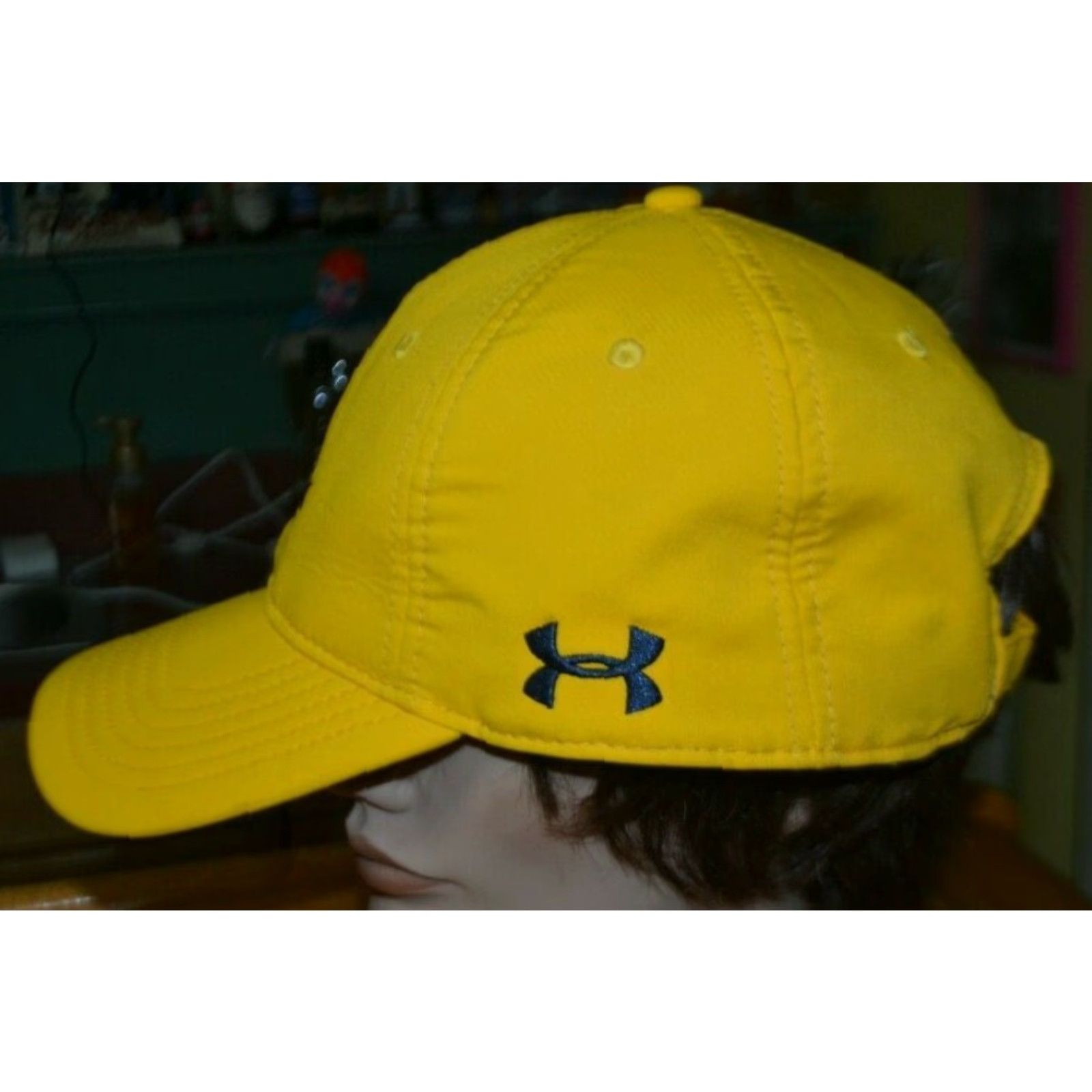 Under Armour VINTAGE Island Hills Golf Hat Under Armour Ball Cap Adjustable Strapback Men Yellow Golf Cap Size ONE SIZE - 2 Thumbnail