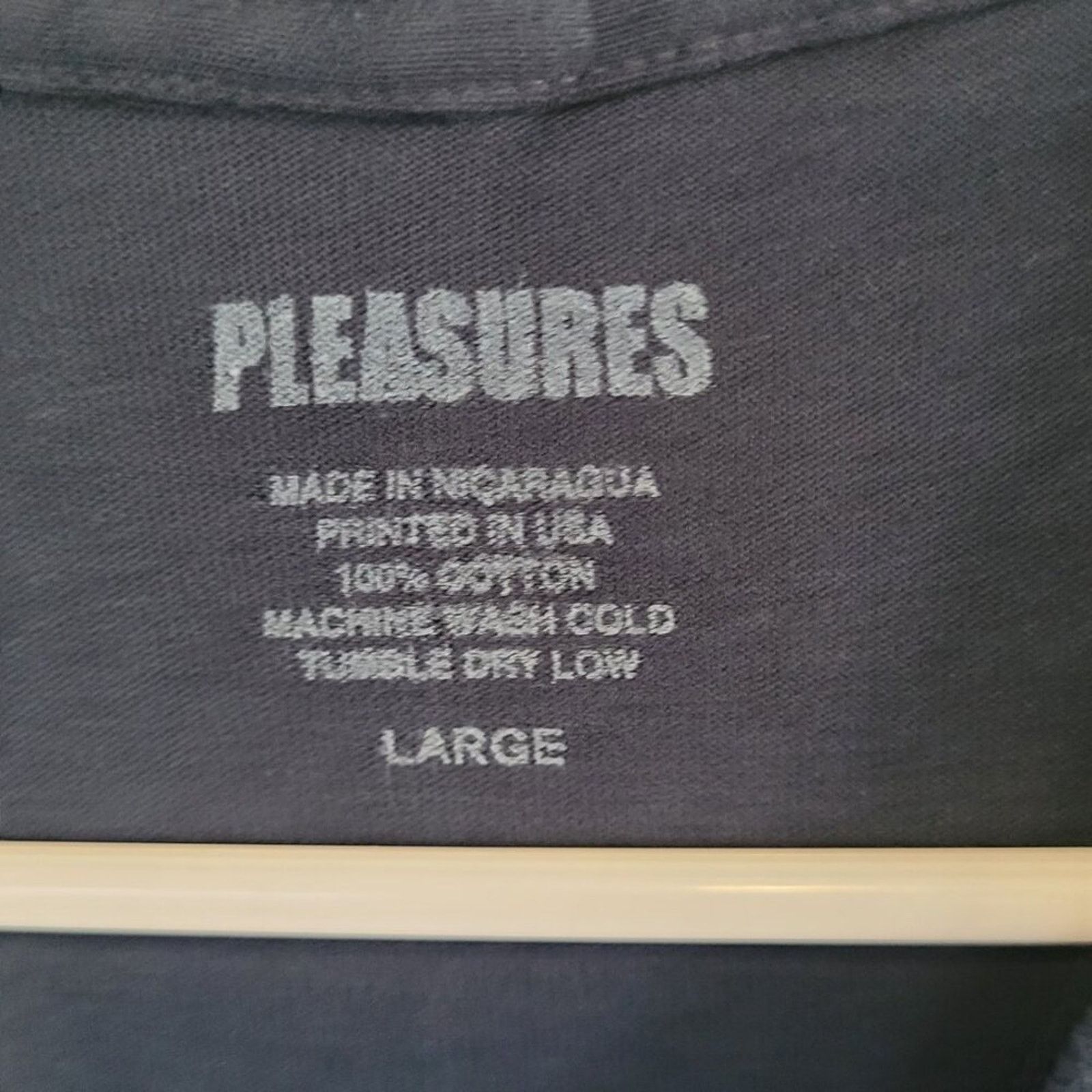 Pleasures PLEASURES Crash T-Shirt Navy Blue Large Car Streetwear Size US L / EU 52-54 / 3 - 3 Thumbnail
