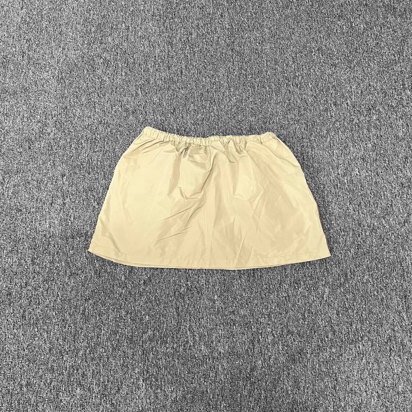 Miu Miu MIU MIU Khaki Logo Drawstring Nylon Short Skirt Size 28" / US 6 / IT 42 - 3 Thumbnail