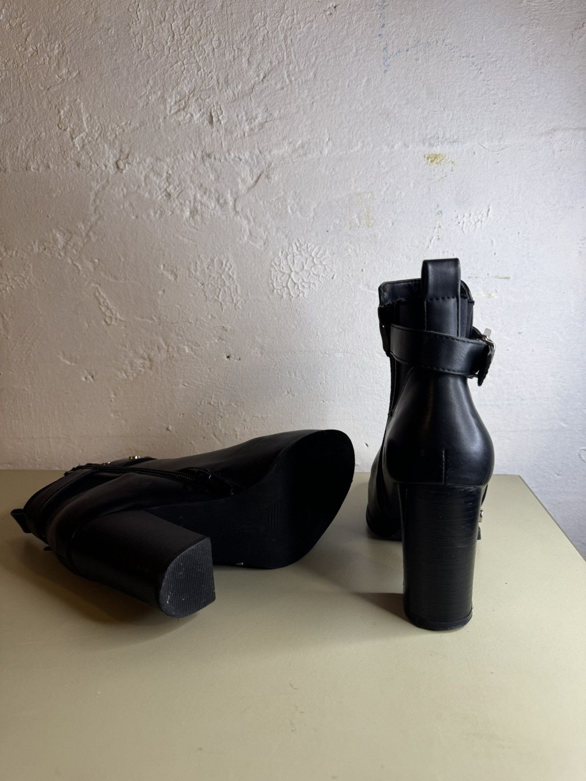 Other Erynn Black Heels Size US 5 / IT 35 - 4 Thumbnail