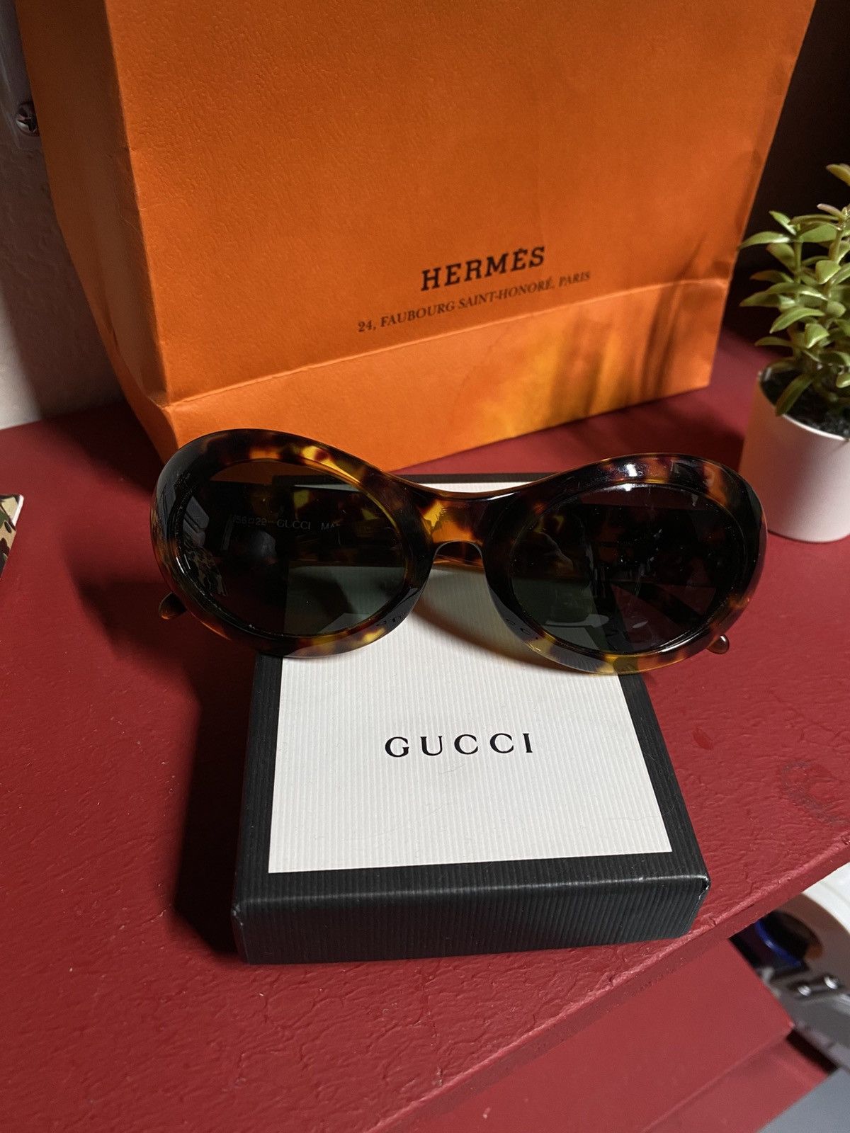 Designer Gucci Round Oval Round Sunglasses Shades Preowned Size ONE SIZE - 2 Thumbnail
