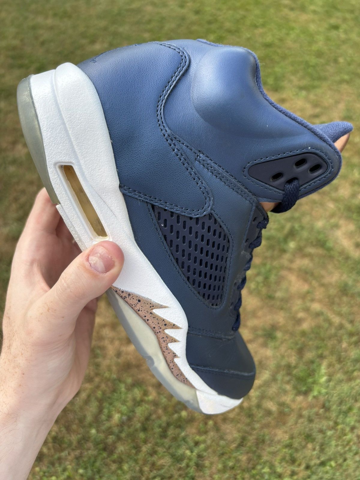 Air Jordan Retro OG Bronze Size