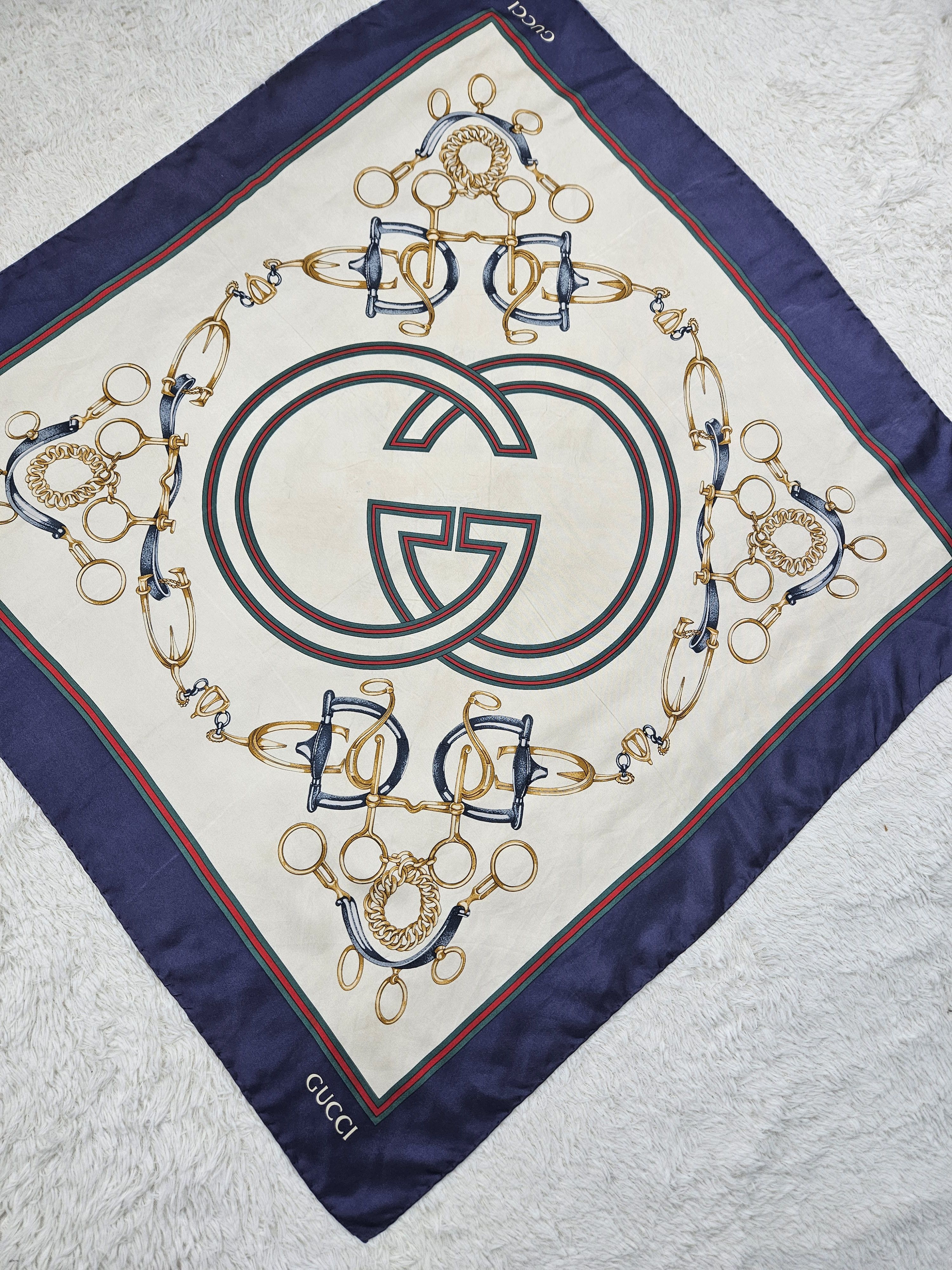 Gucci Gucci Silk Scarf Size ONE SIZE - 2 Thumbnail
