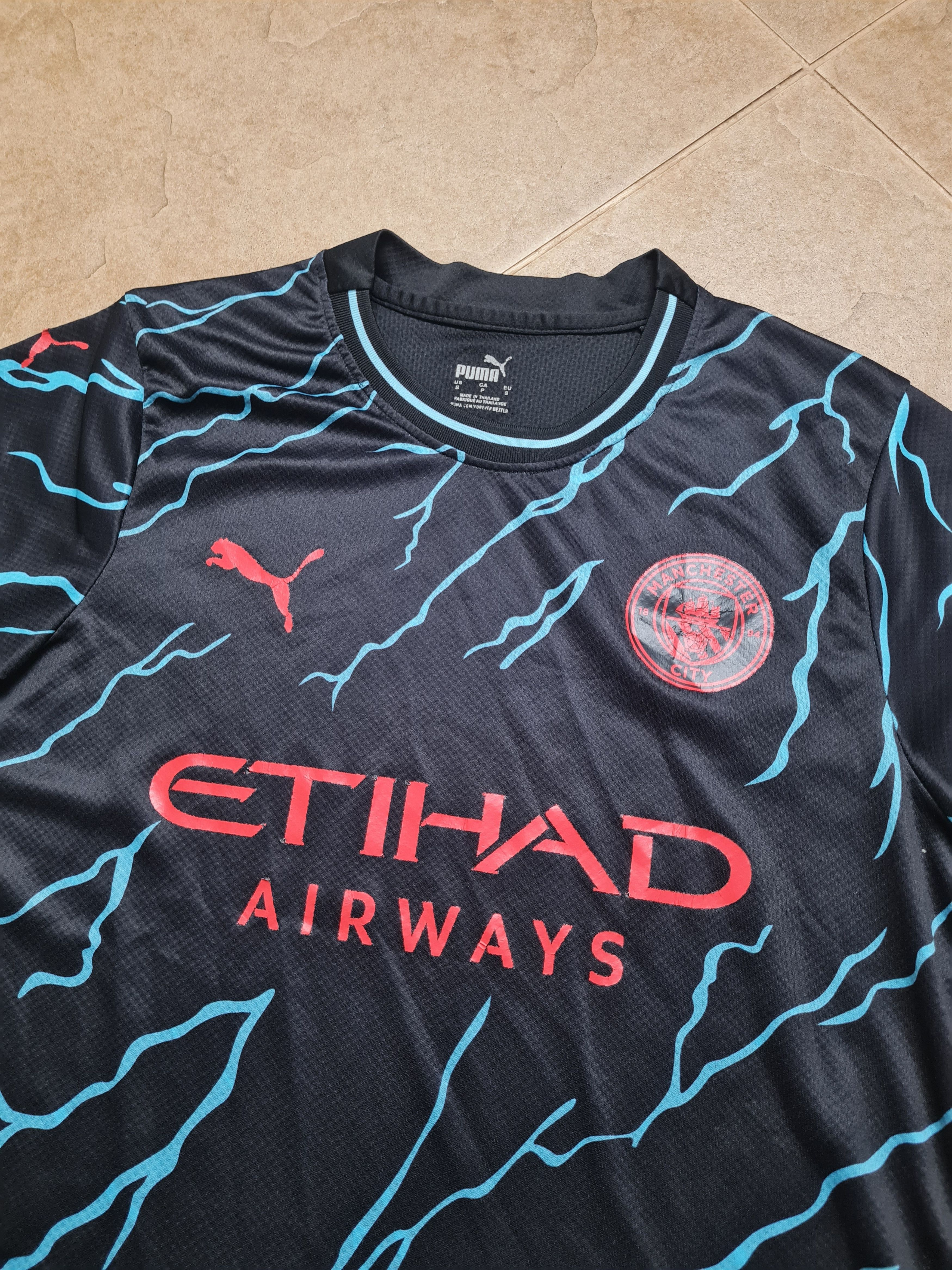 Puma Manchester City Puma Third Authentic Aoccer Shirt 2023-24 S Size US S / EU 44-46 / 1 - 2 Thumbnail