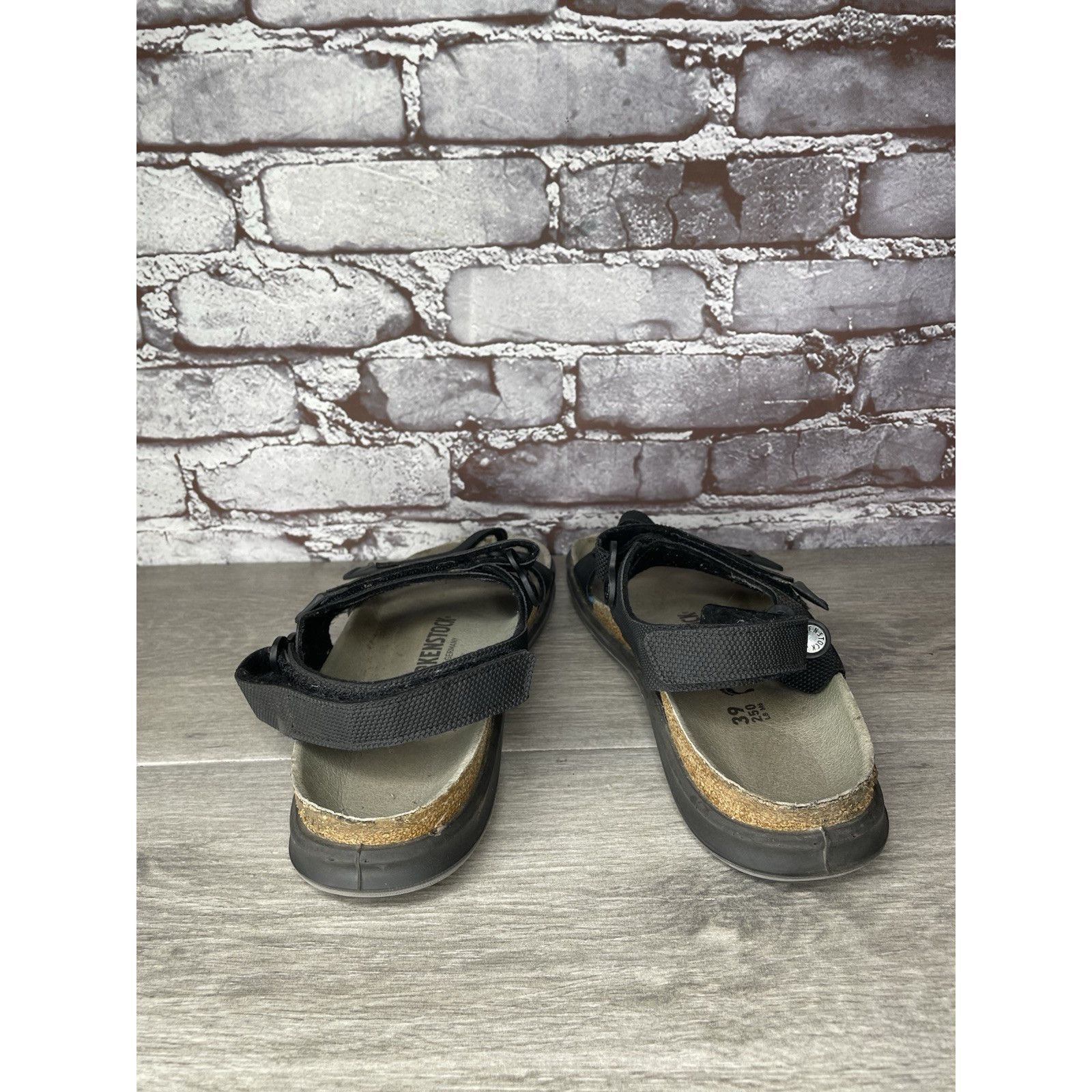 Birkenstock Birkenstock Kalahari Black Cross Country Strap Sandals Women Size US 8 / IT 38 - 4 Thumbnail