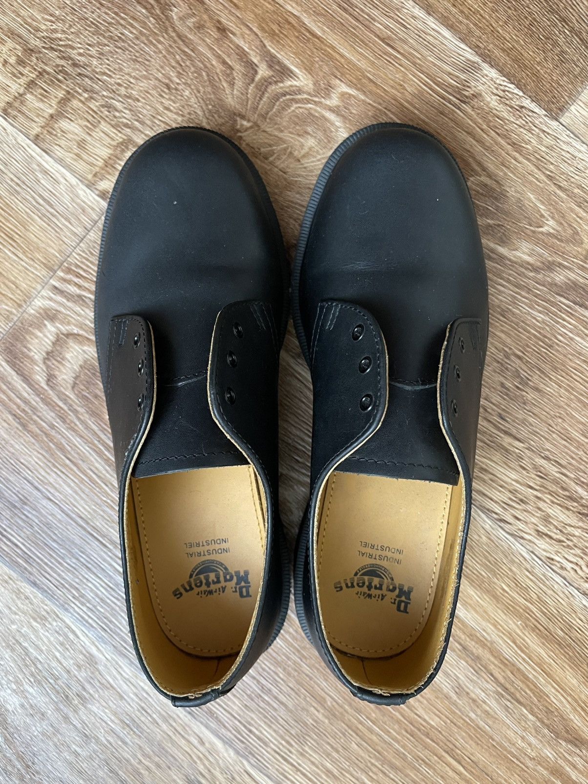 Dr. Martens Dr.Martens Royal Mail leather shoes Size US 8 / EU 41 - 4 Thumbnail