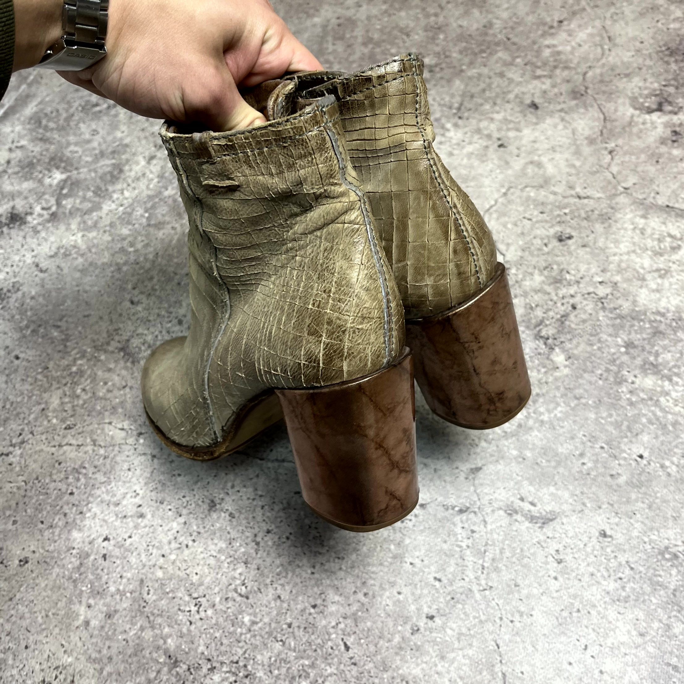 A.S.98 AS 98 Airstep Leather Ankle Boots Block Heel Size EU 39 Size US 9 / IT 39 - 3 Thumbnail