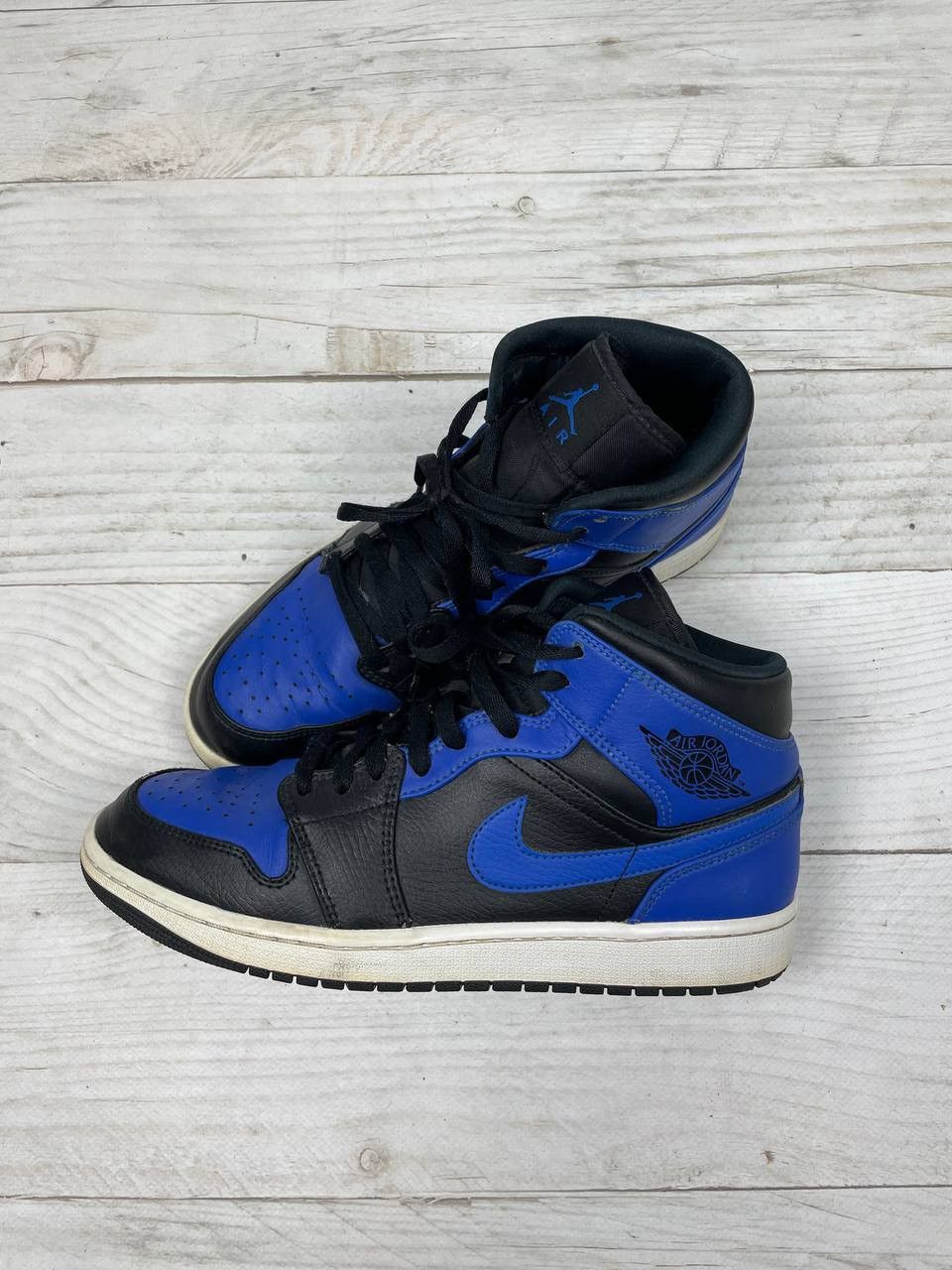 image of Jordan Nike Air Jordan 1 Mid Hyper Royal Sneakers Leather in Black Blue, Men's (Size 10)
