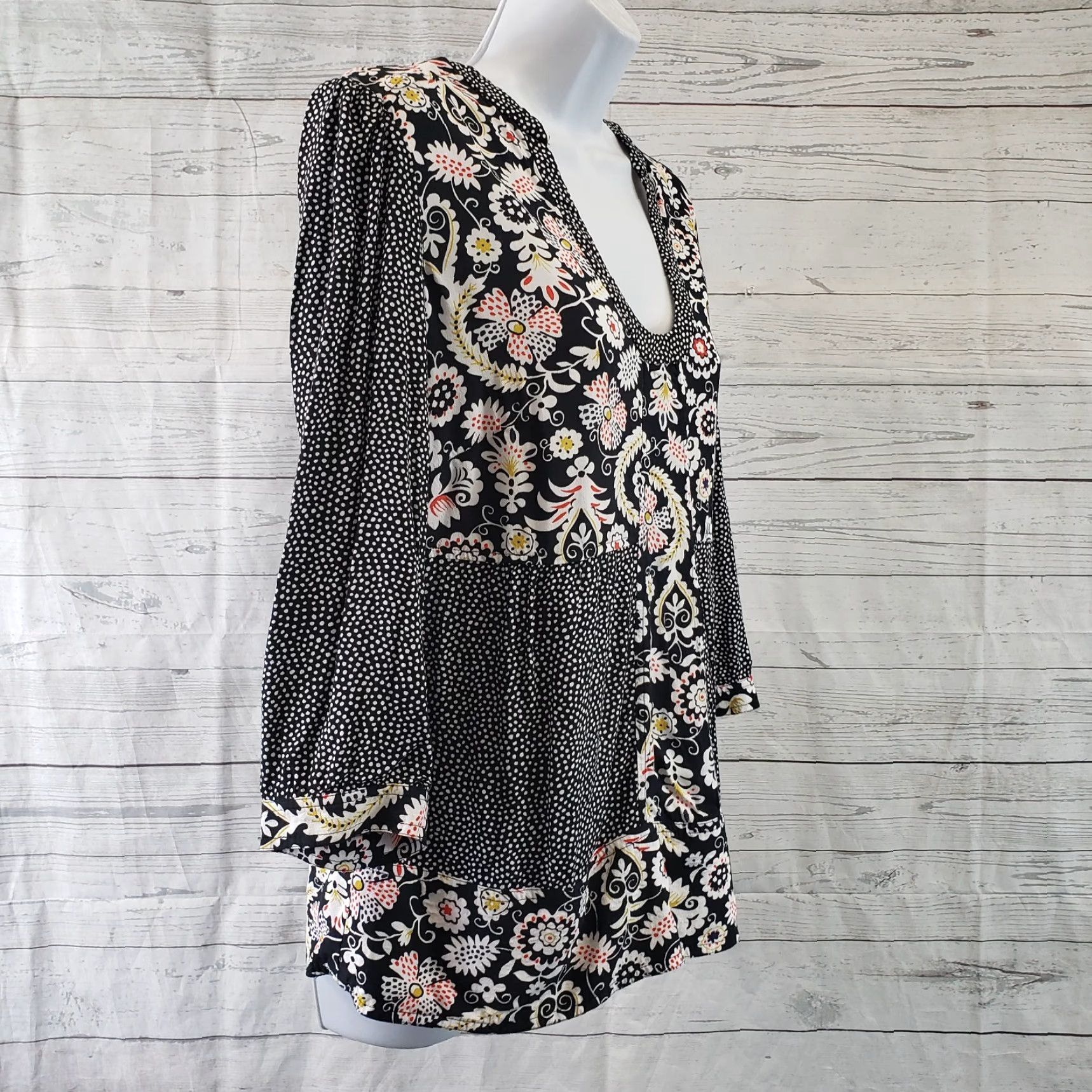 Boden Boden Womens Mollie Top Sz 8 Black Red Floral 3/4 Sleeve Viscose Scoop Neck Shirts Womens Size M / US 6-8 / IT 42-44 - 3 Thumbnail