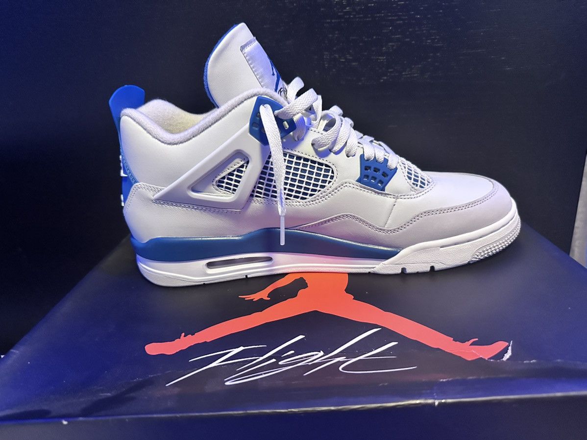 Jordan Brand × Nike Air Jordan 4 Retro Military Blue Size US 12 / EU 45 - 2 Thumbnail