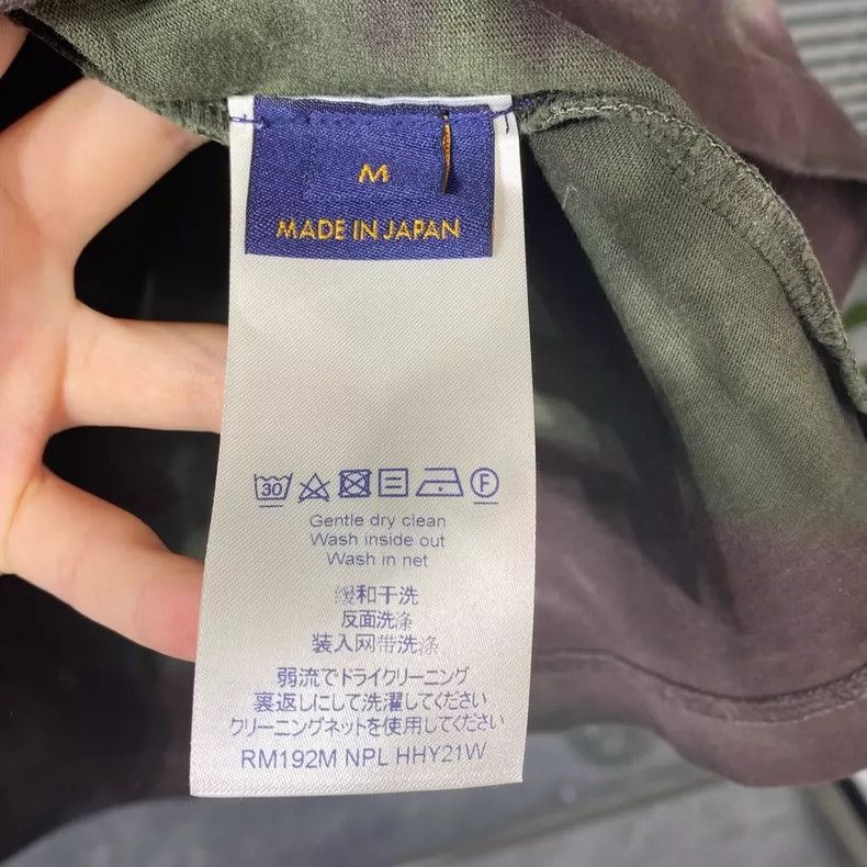 Louis Vuitton LOUIS VUITTON Tie-dyed three-dimensional pocket logo short Size US M / EU 48-50 / 2 - 8 Thumbnail