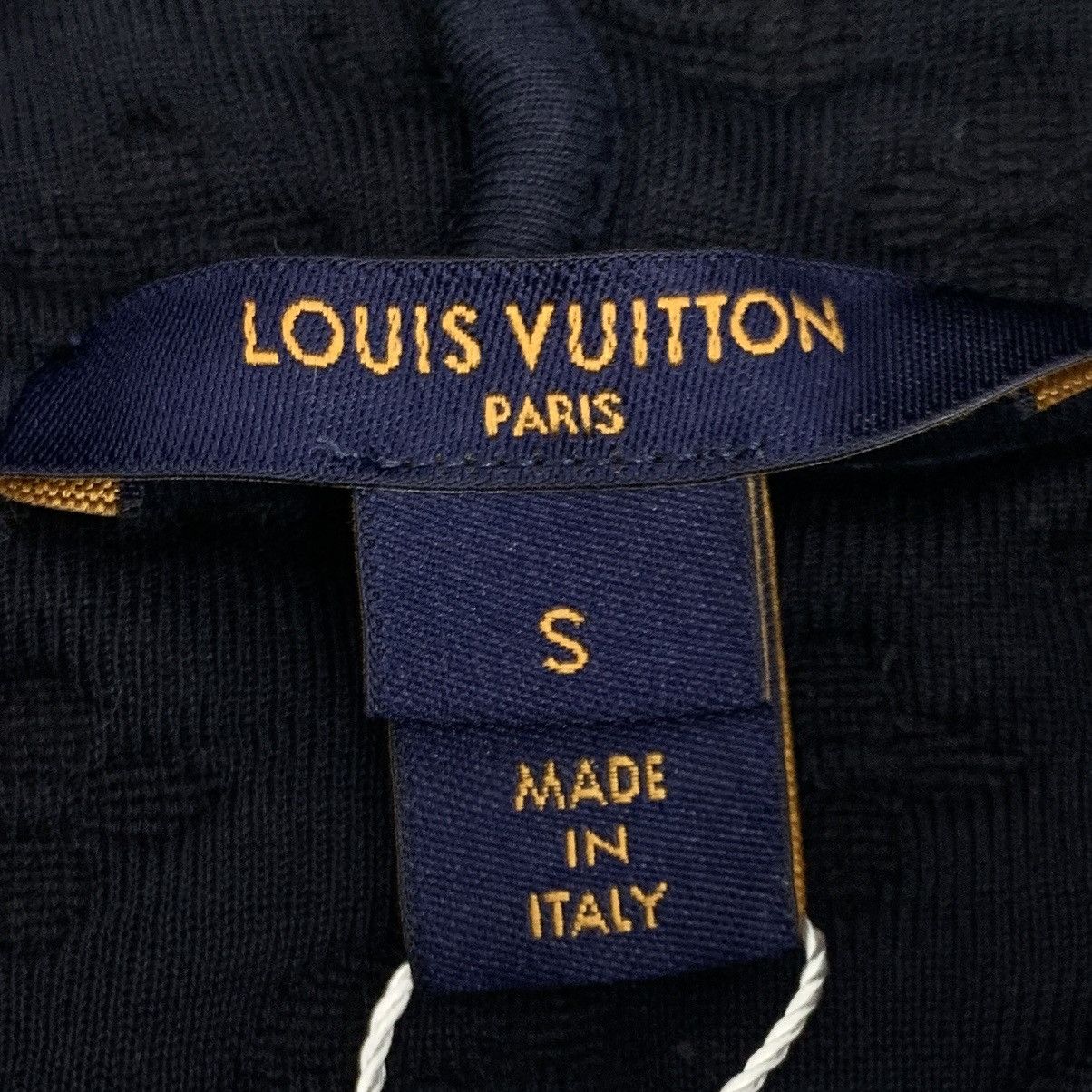 Louis Vuitton Louis Vuitton Navy Logo Embossed Cotton Hooded Sweatshirt Size S / US 4 / IT 40 - 5 Thumbnail