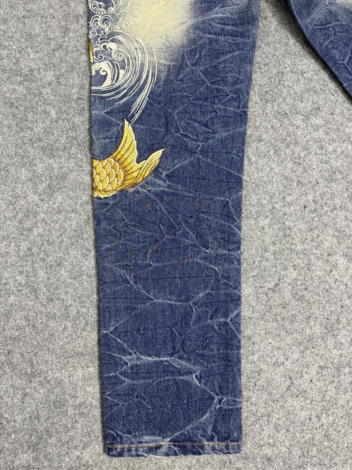 Karakuri Tamashii A4 Double Gold Koi Fish Embroidered Denim Size US 31 - 12 Thumbnail