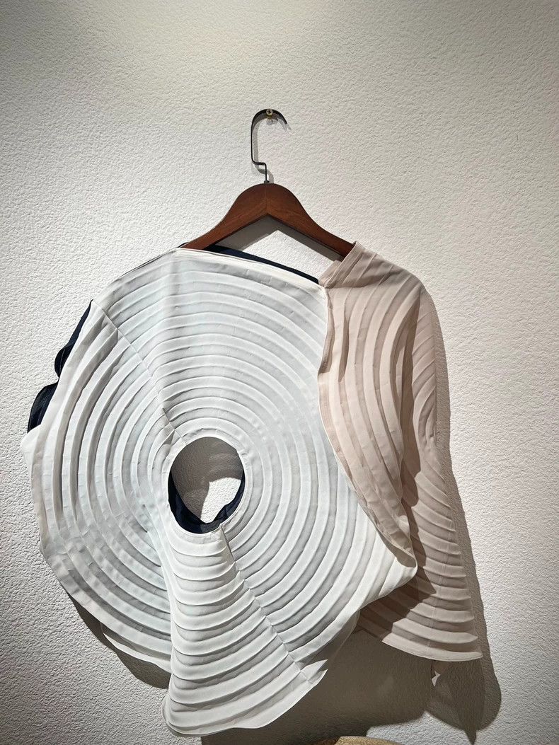 Issey Miyake Issey Miyake Donut top smock Size M / US 6-8 / IT 42-44 - 3 Thumbnail