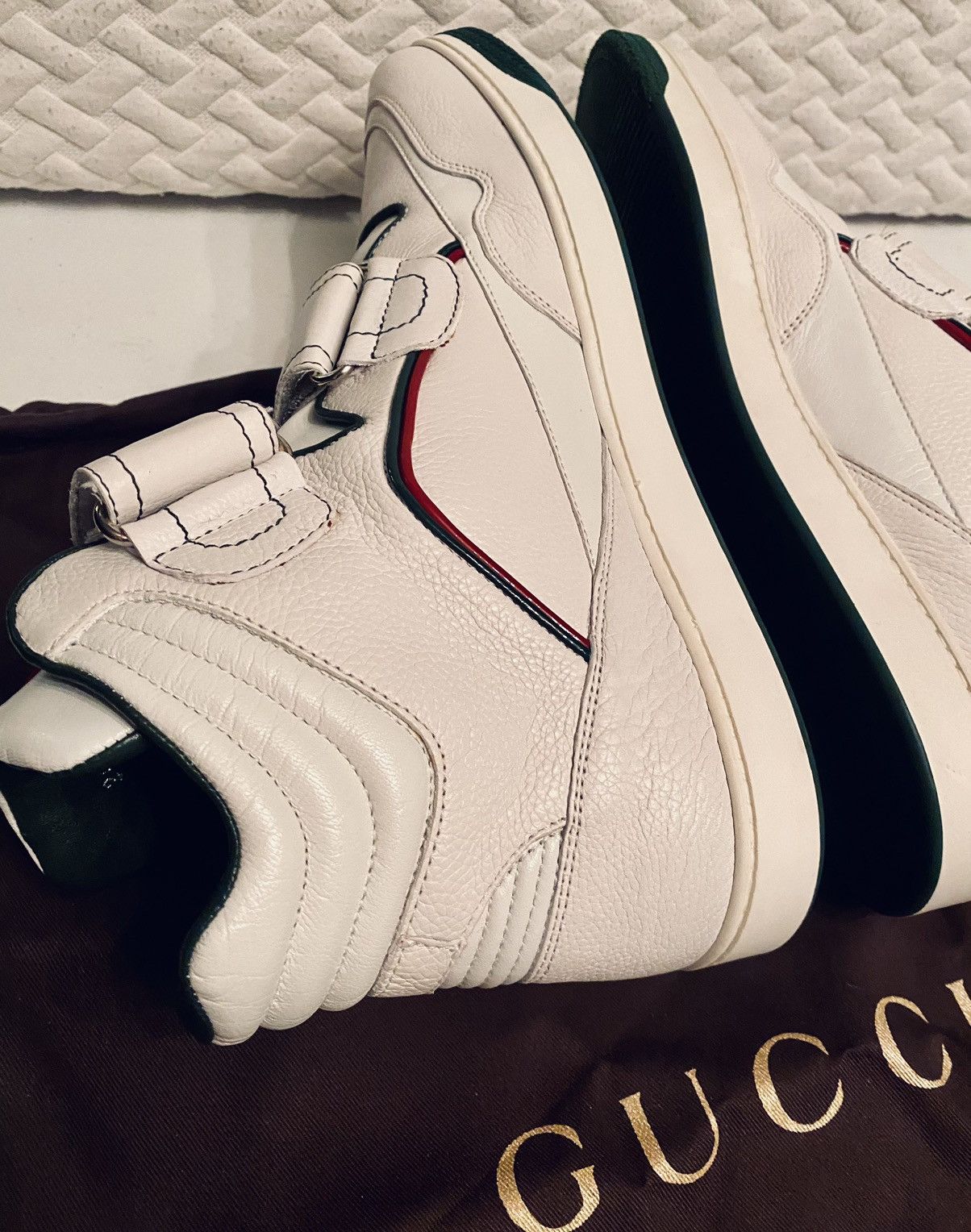 Gucci Gucci 🇮🇹 Barkleys GG Leather Hi Top Sneakers 11 NEW VINTAGE Size US 11 / EU 44 - 11 Thumbnail