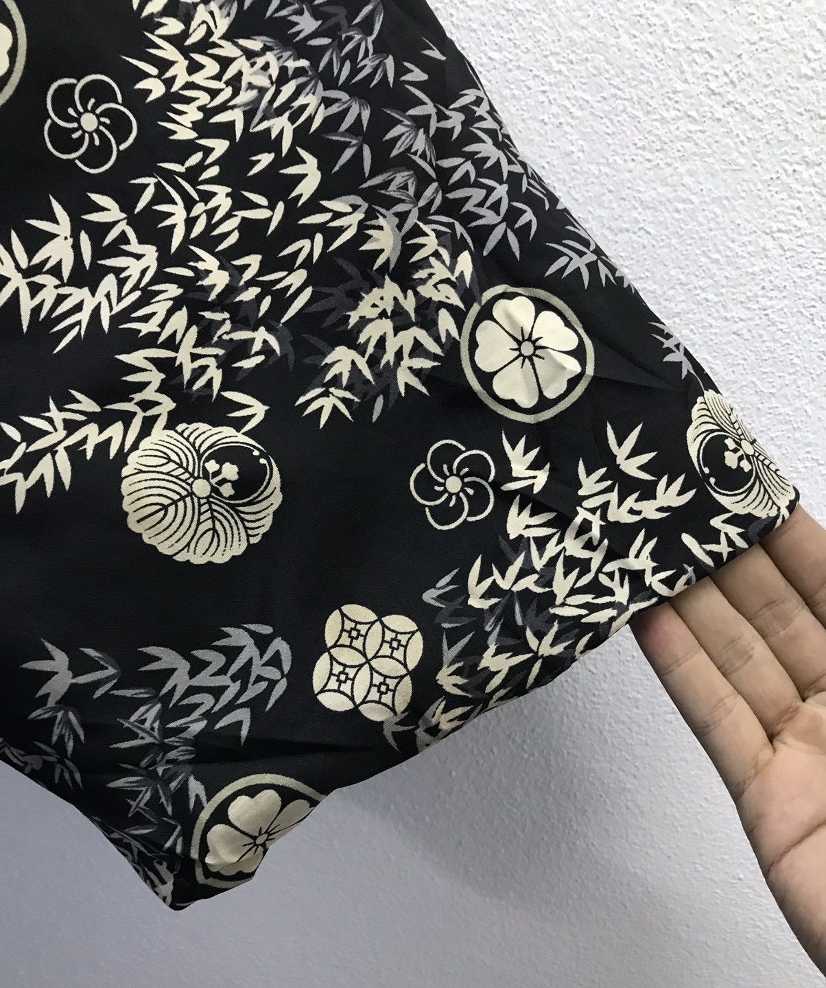 Japanese Brand × Vintage Vintage Japanese Brand Kimono Size US L / EU 52-54 / 3 - 6 Thumbnail
