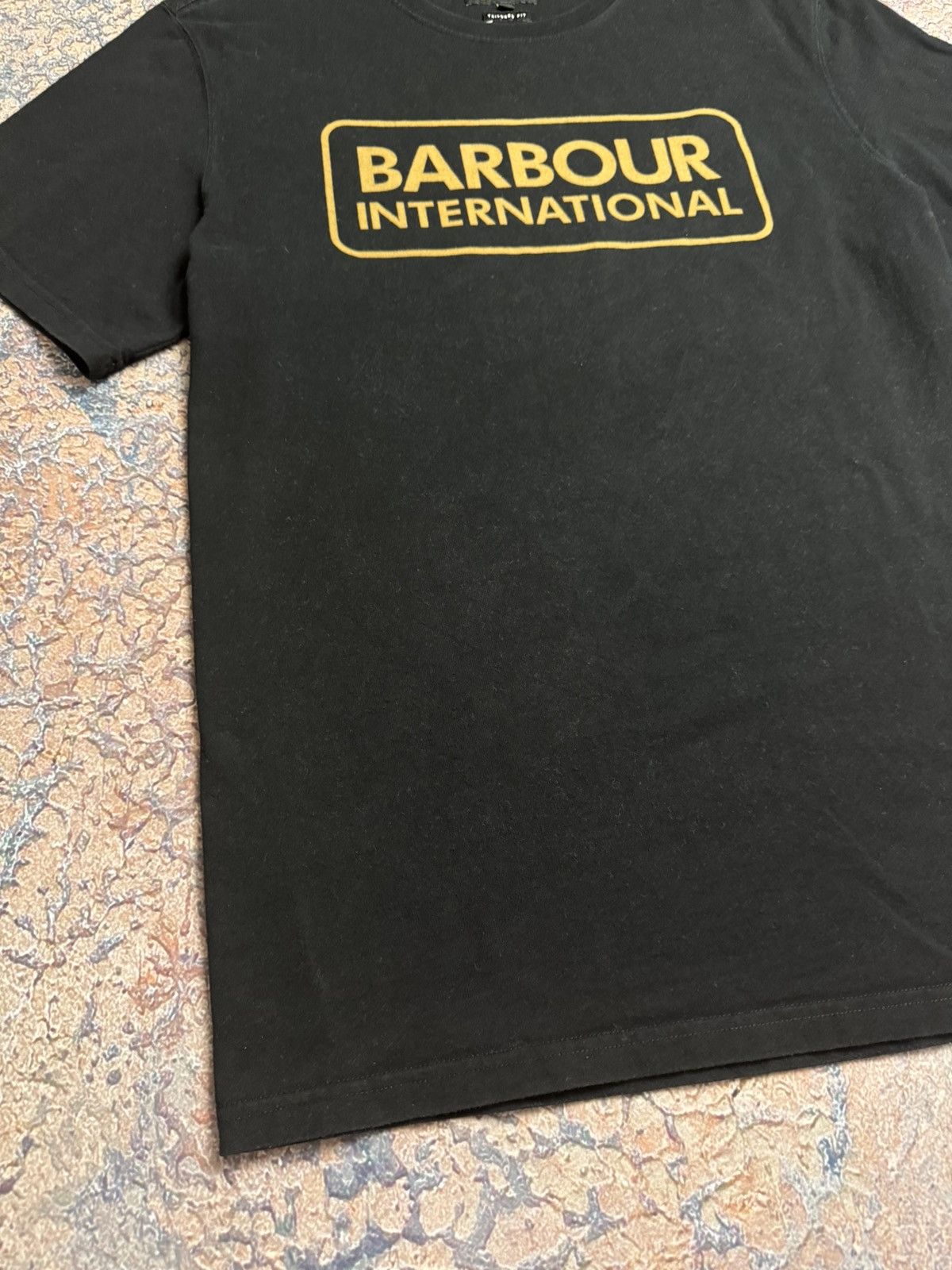 Barbour Barbour T Shirt Size XL Y2K Big logo Size US XL / EU 56 / 4 - 2 Thumbnail