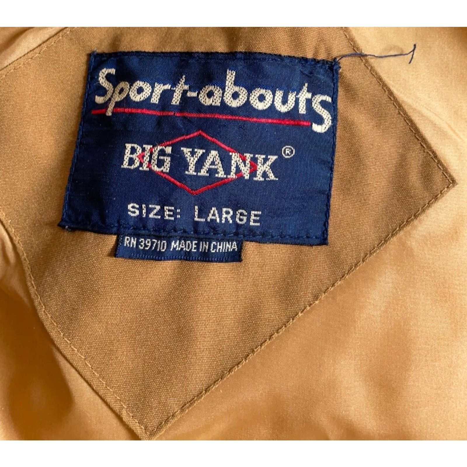 Vintage VINTAGE Big Yank Puffer Jacket Mens Large Brown Insulated Faux Fur Hood VTG Zip Up Size US L / EU 52-54 / 3 - 3 Thumbnail