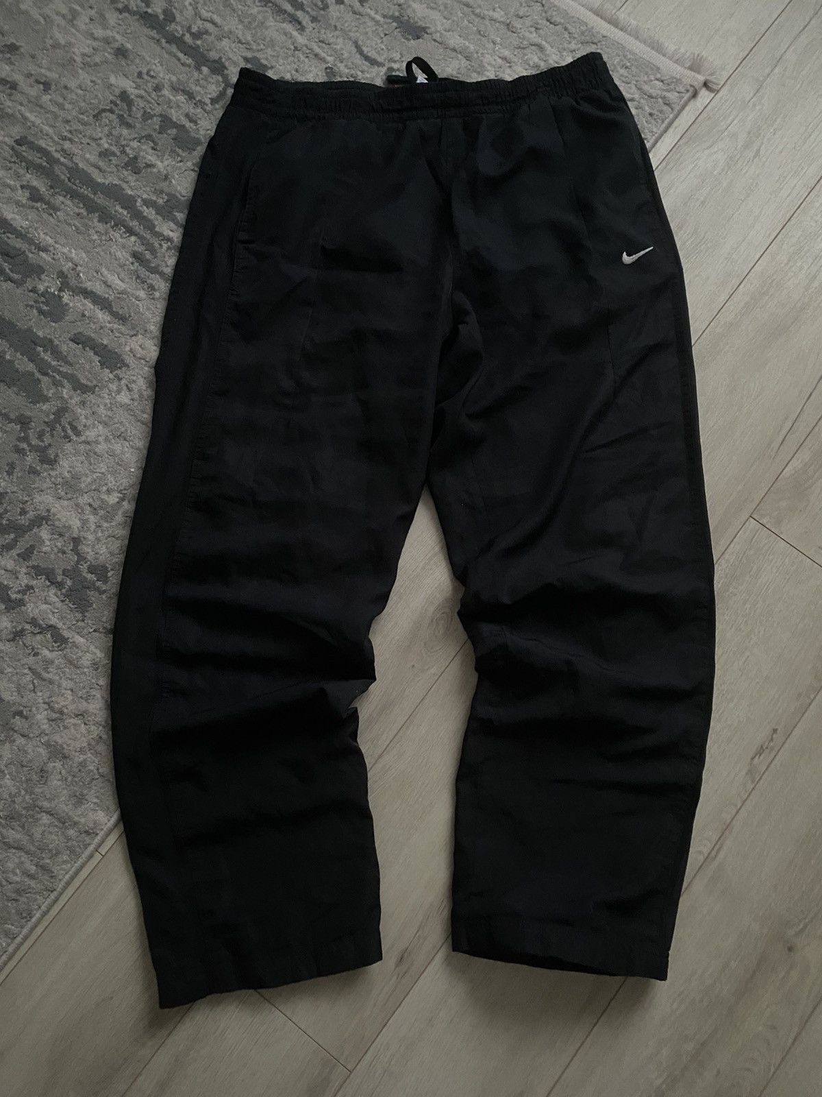 Nike Vintage Nike Baggy Nylon Track Pants Drill Balck Oversized Size US 38 / EU 54 - 1 Thumbnail