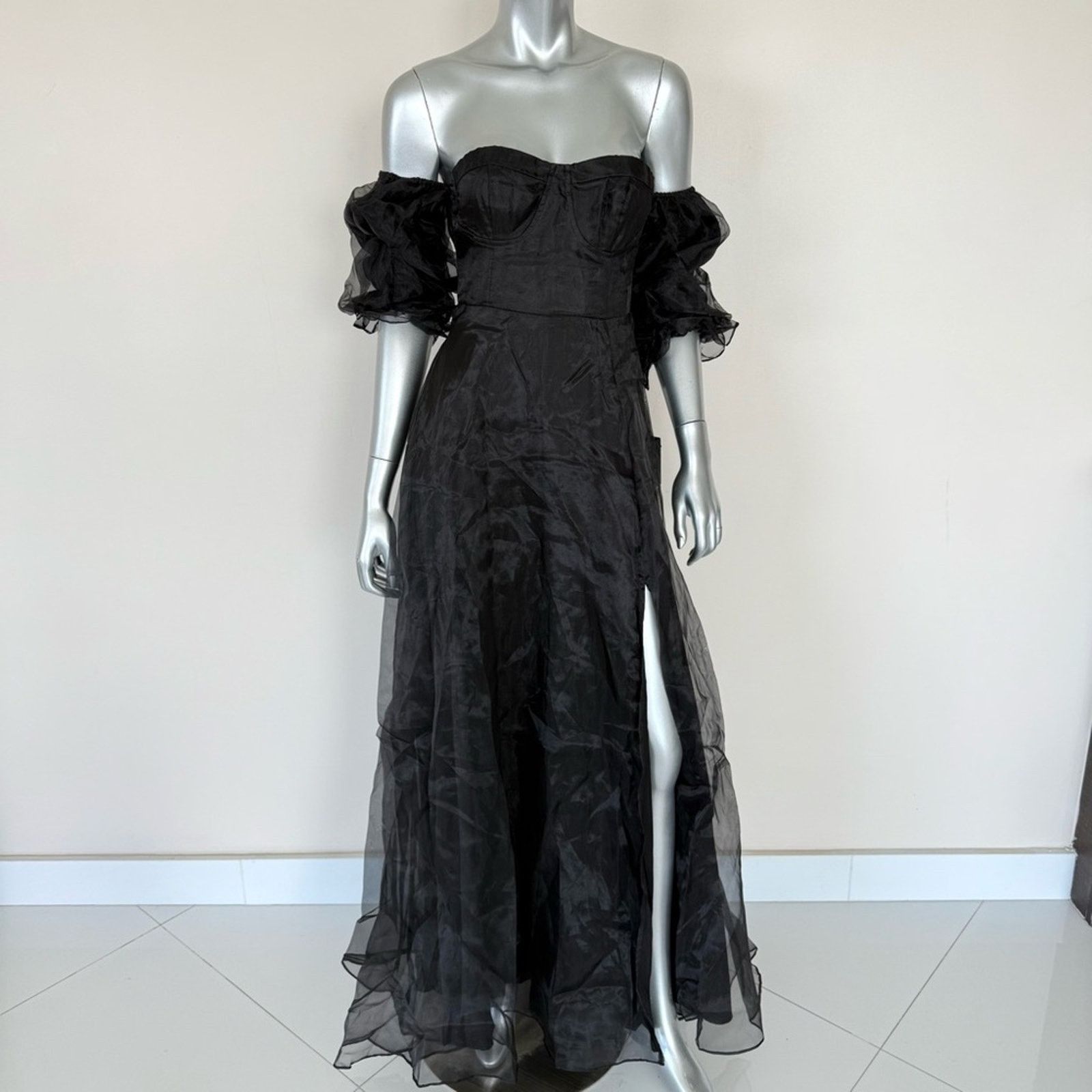 Other NWT!!! Lulus evening/cocktail dress size XS Size XS / US 0-2 / IT 36-38 - 1 Thumbnail